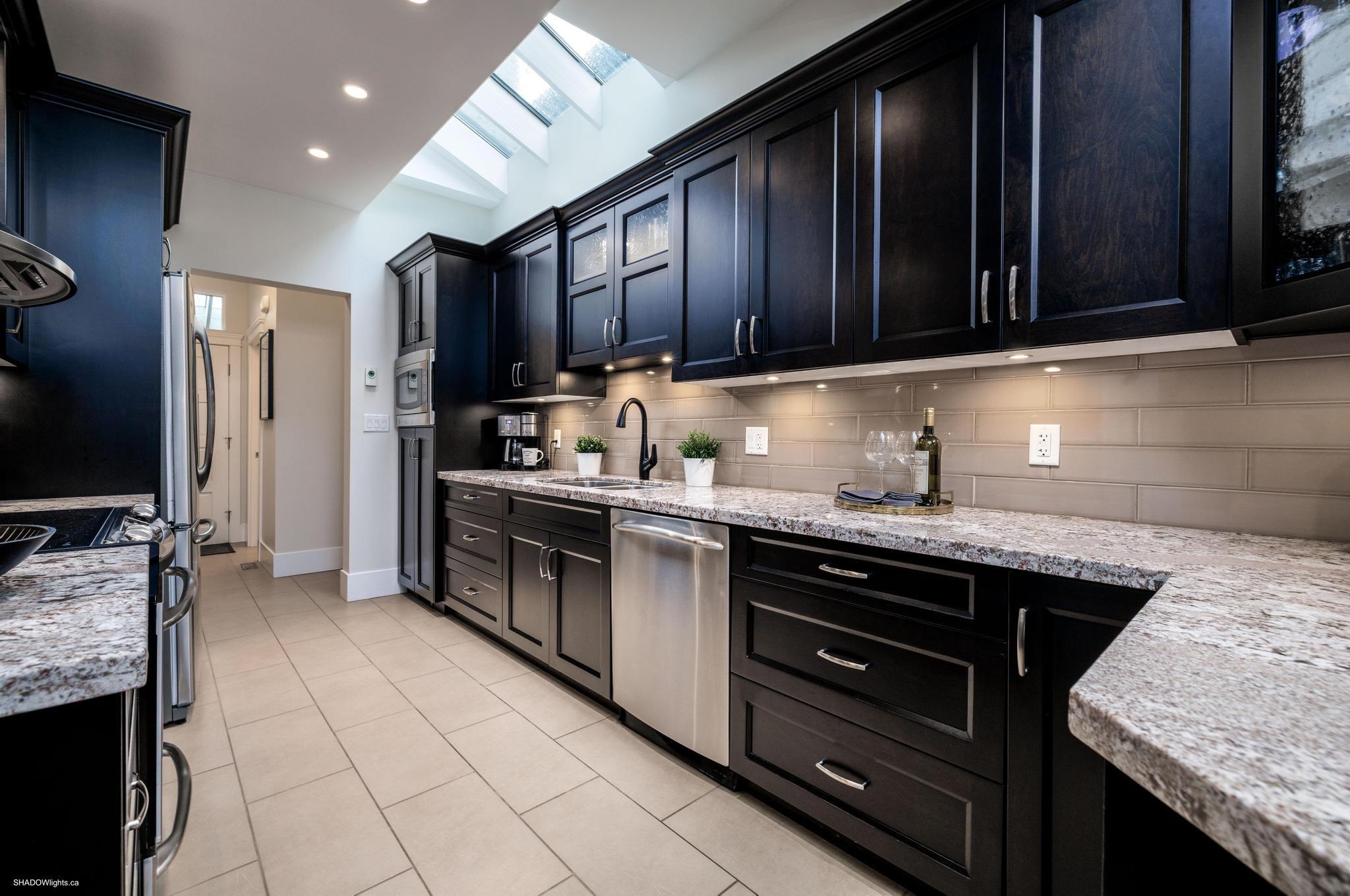 Listing image of 1749 RUFUS DRIVE