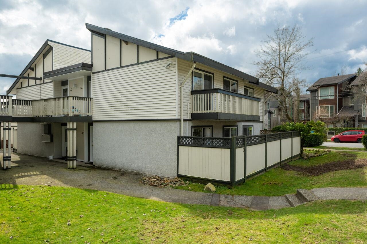 Listing image of 32 884 PREMIER STREET