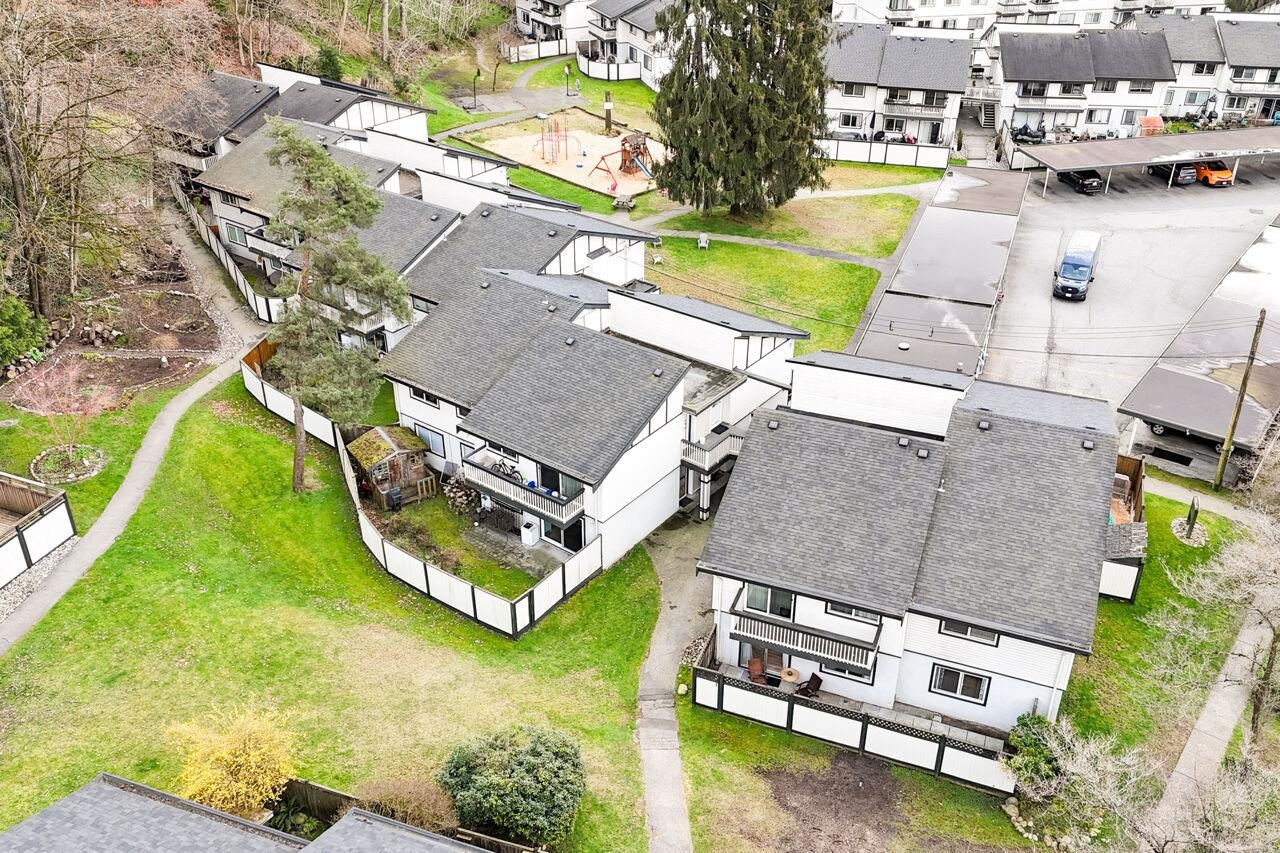Listing image of 32 884 PREMIER STREET