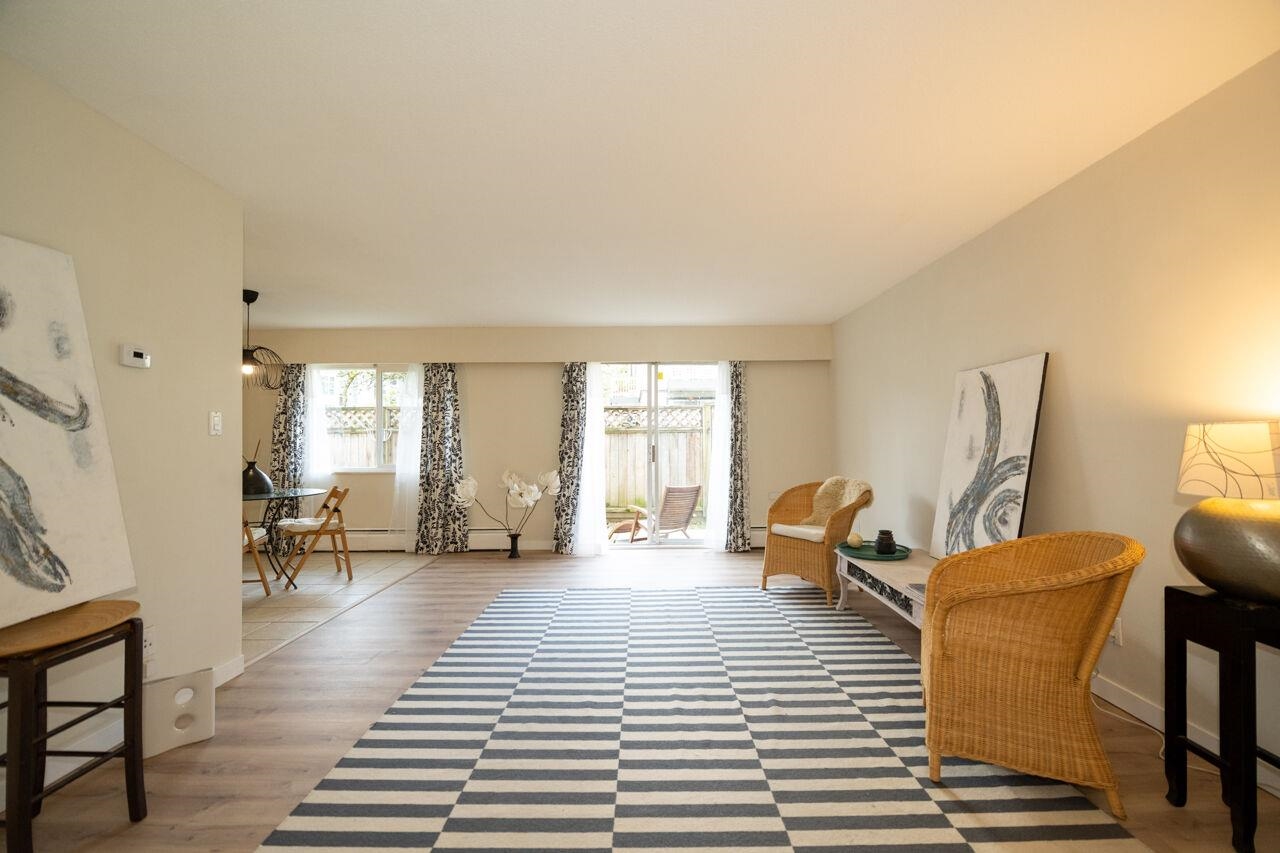 Listing image of 32 884 PREMIER STREET