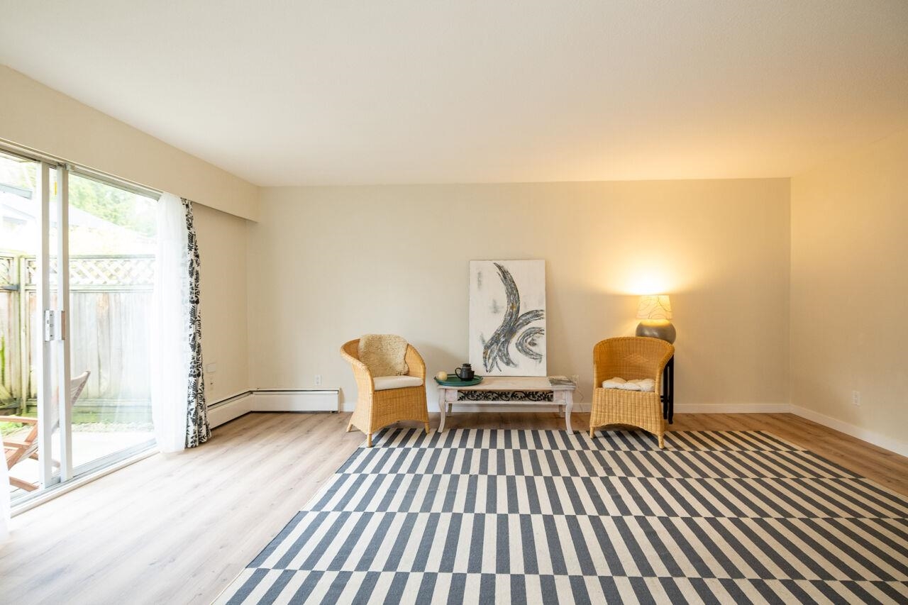 Listing image of 32 884 PREMIER STREET