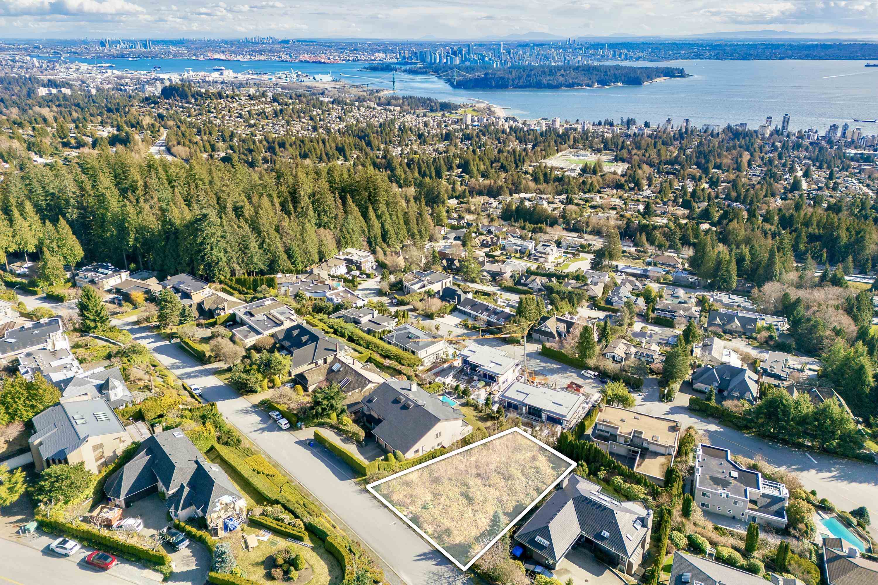 Listing image of 1484 CAMRIDGE ROAD
