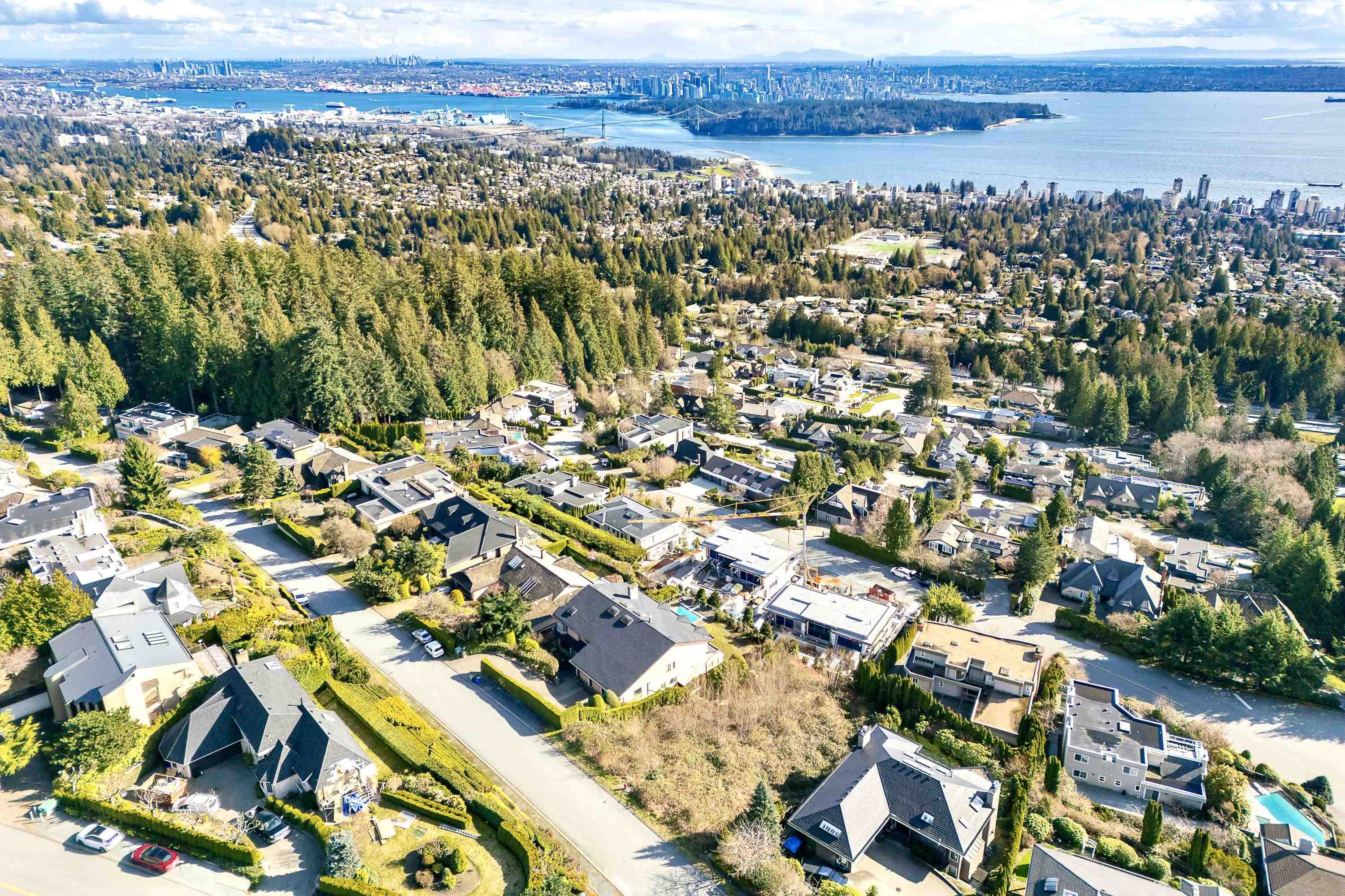 Listing image of 1484 CAMRIDGE ROAD