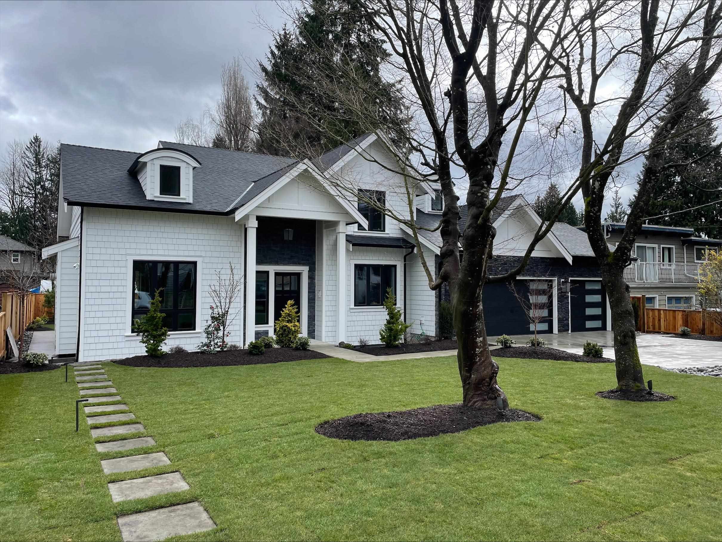 Listing image of 2882 CRESTLYNN DRIVE