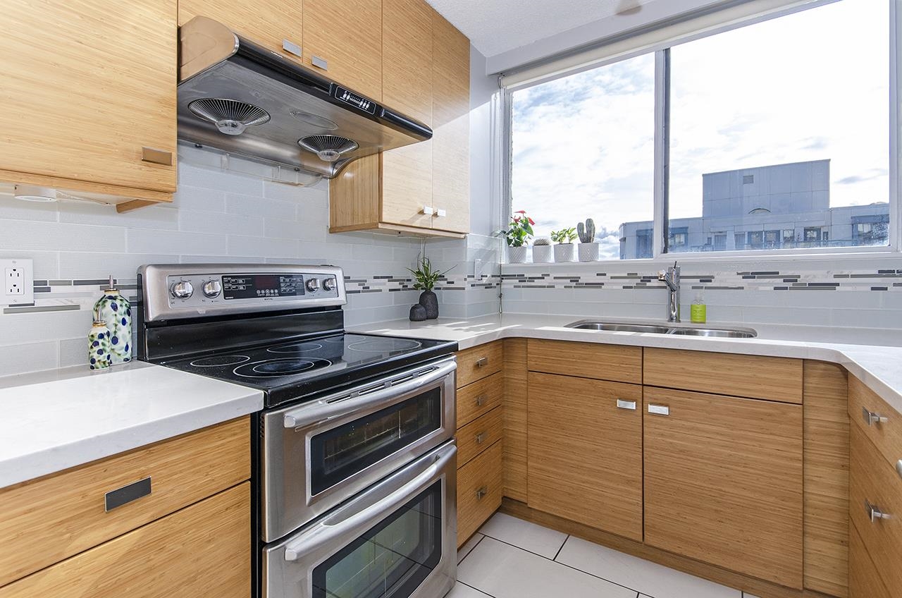 Listing image of 1103 140 E KEITH ROAD