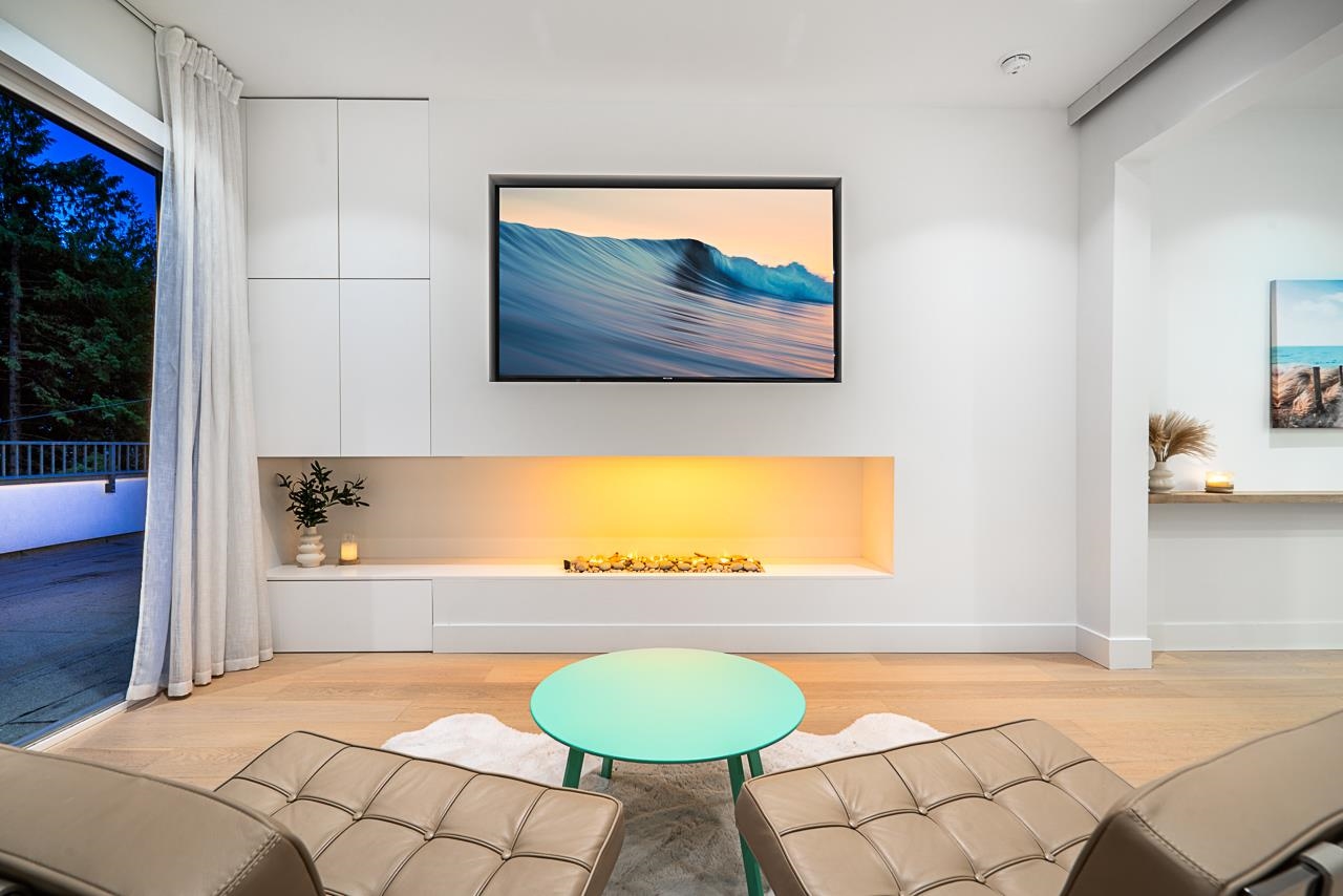 Listing image of 4415 STONE CRESCENT