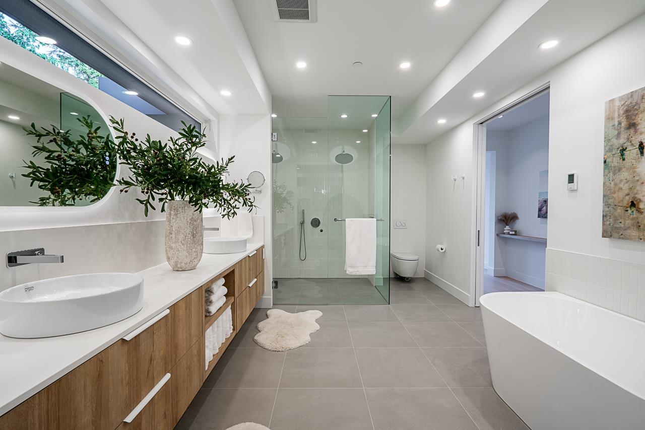 Listing image of 4415 STONE CRESCENT