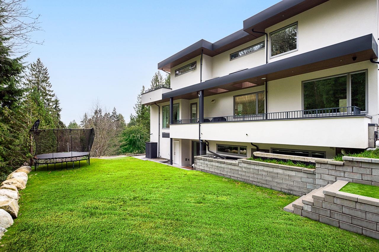 Listing image of 4415 STONE CRESCENT
