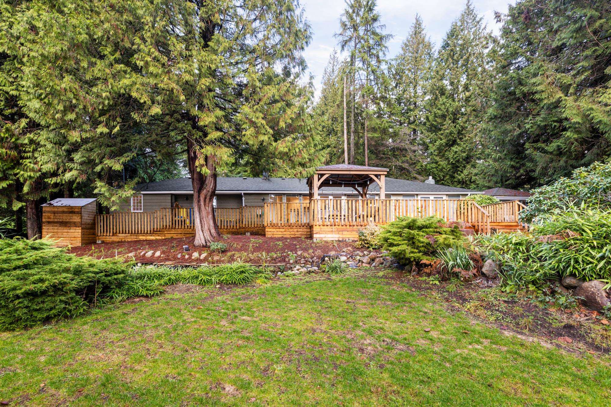 Listing image of 417 HADDEN DRIVE