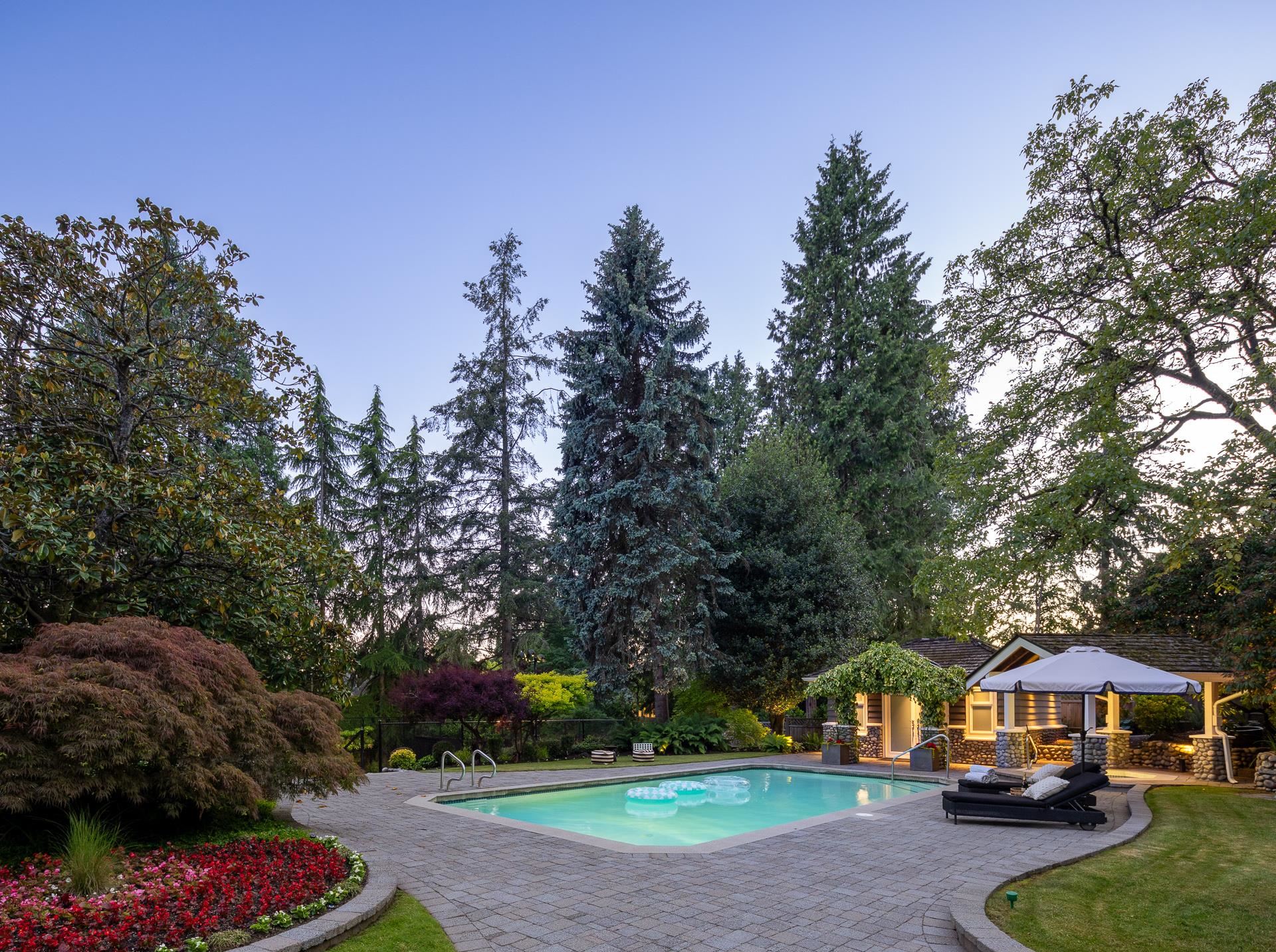 Listing image of 2970 PALMERSTON AVENUE