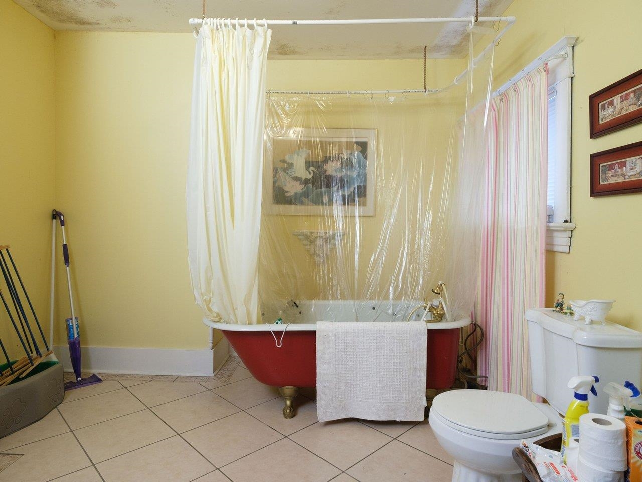 Listing image of 418 E KEITH ROAD