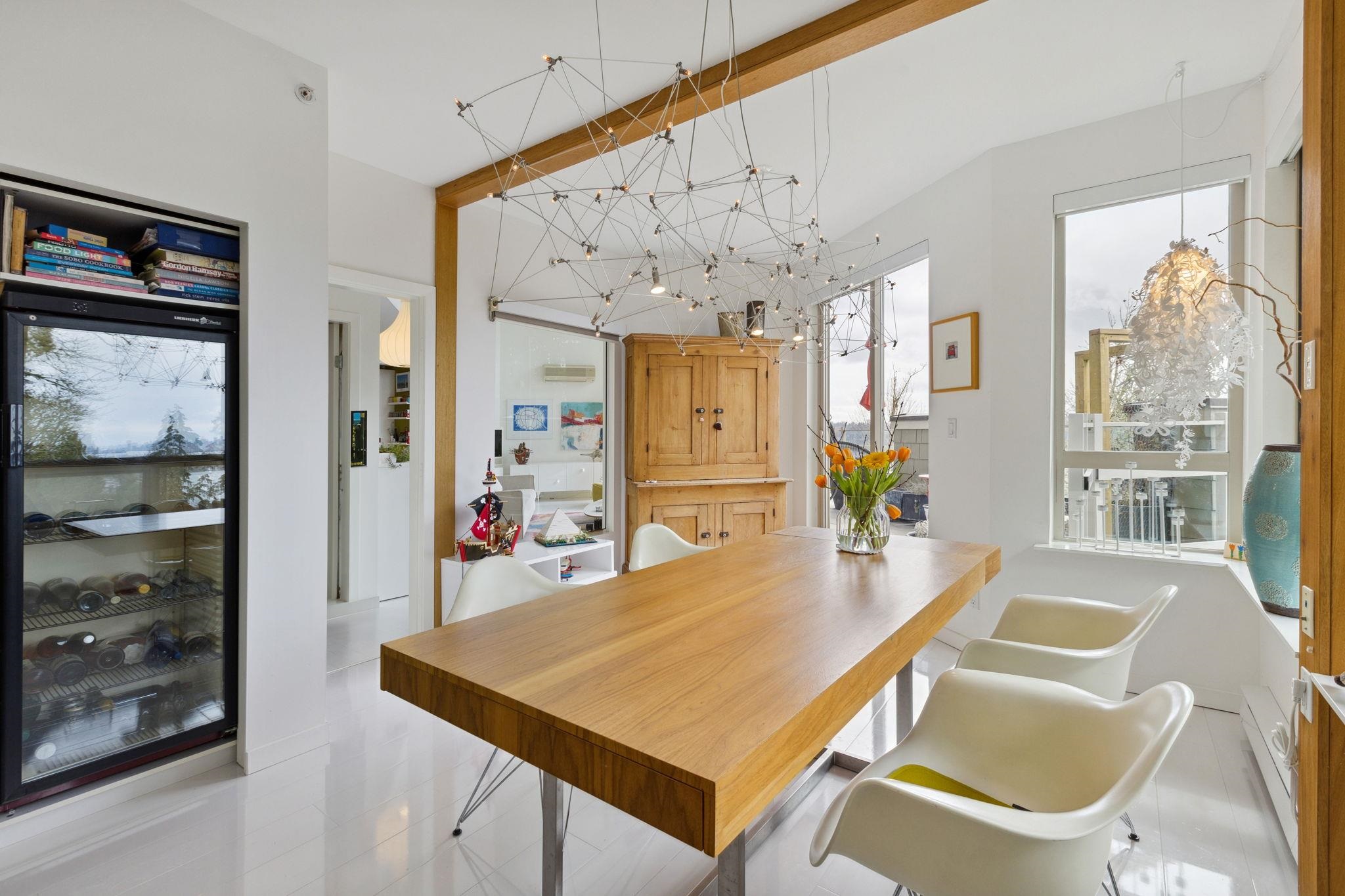 Listing image of 501 560 RAVEN WOODS DRIVE