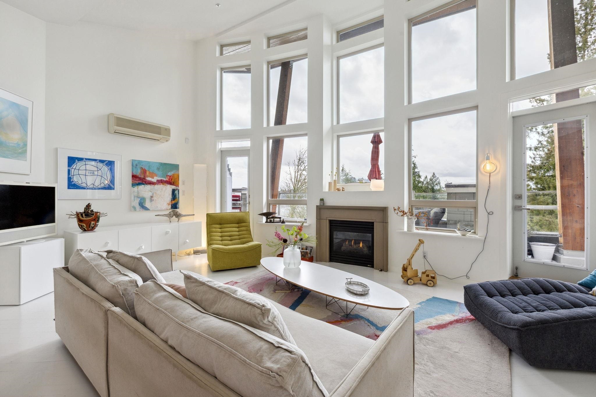 Listing image of 501 560 RAVEN WOODS DRIVE