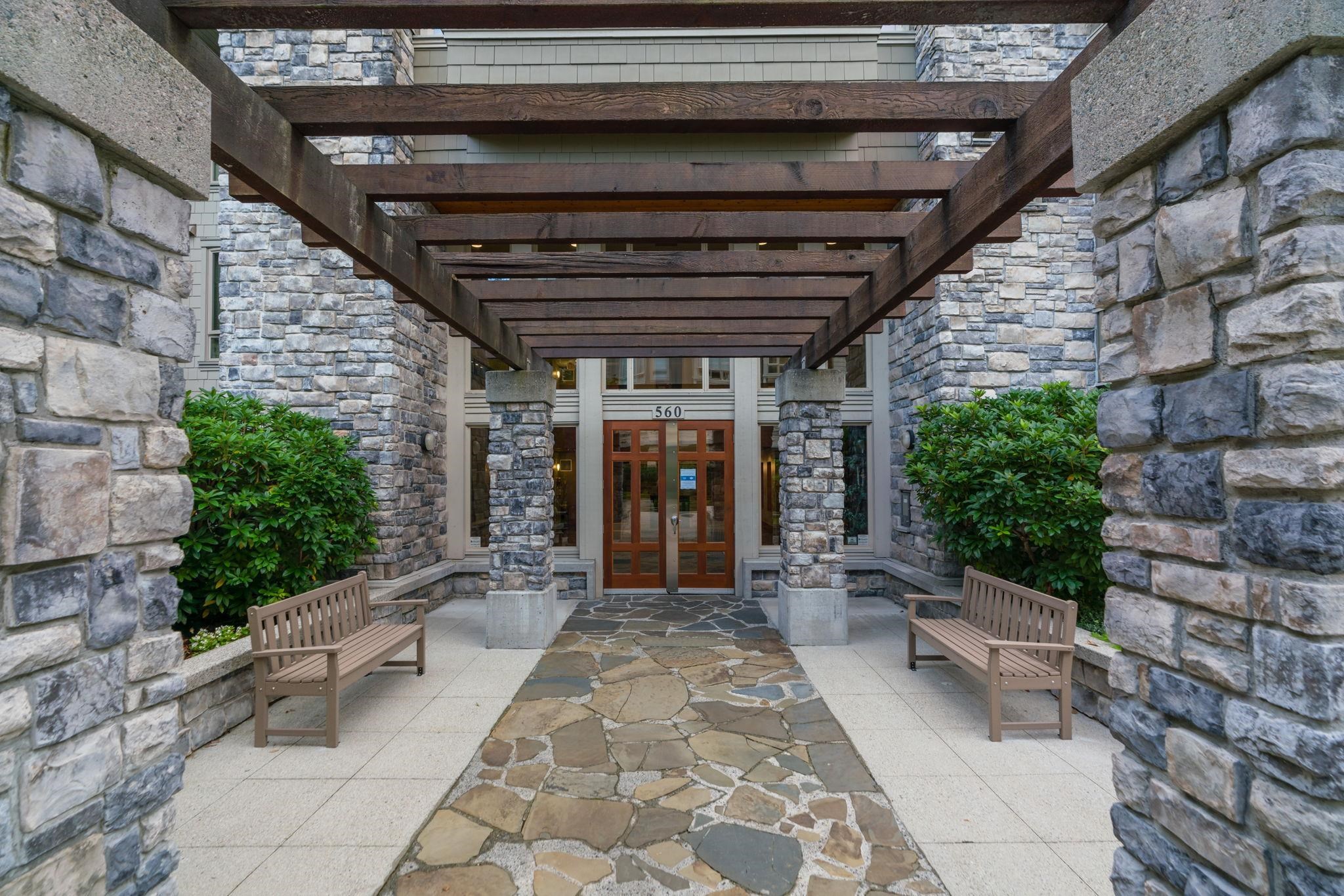 Listing image of 501 560 RAVEN WOODS DRIVE