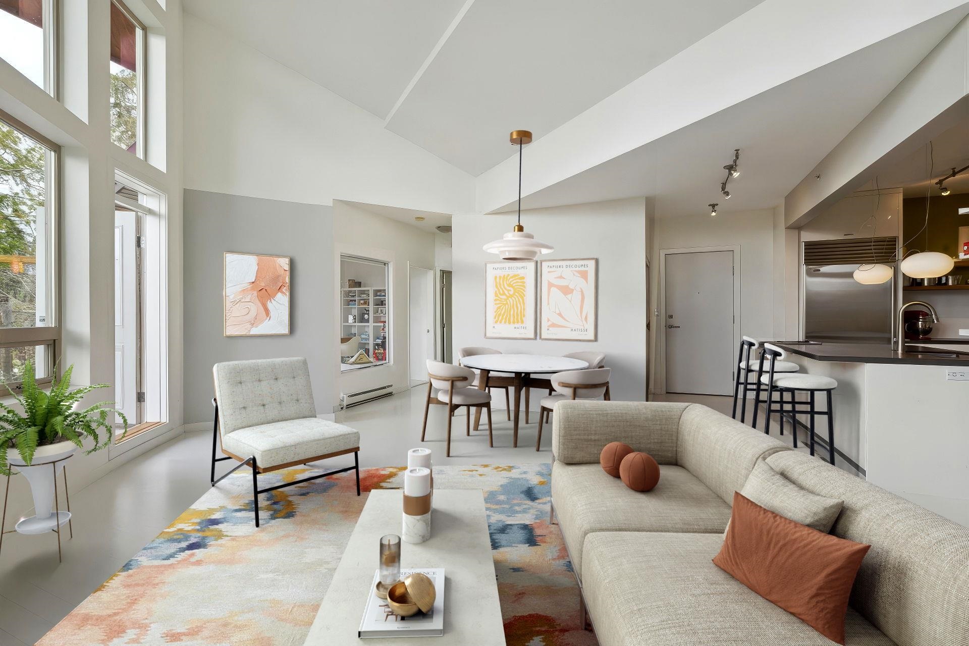 Listing image of 501 560 RAVEN WOODS DRIVE