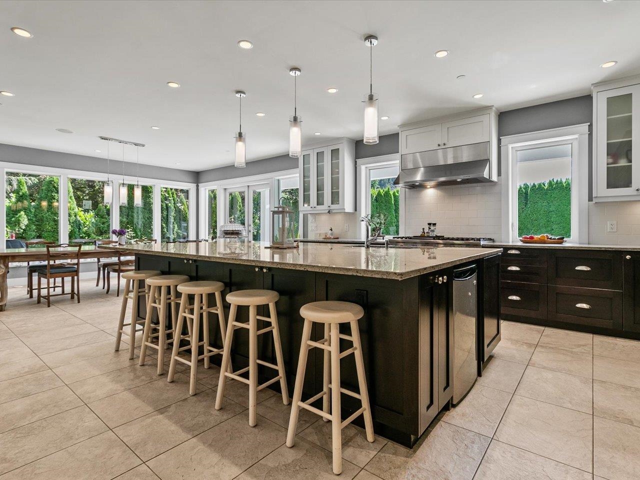 Listing image of 320 MOYNE DRIVE