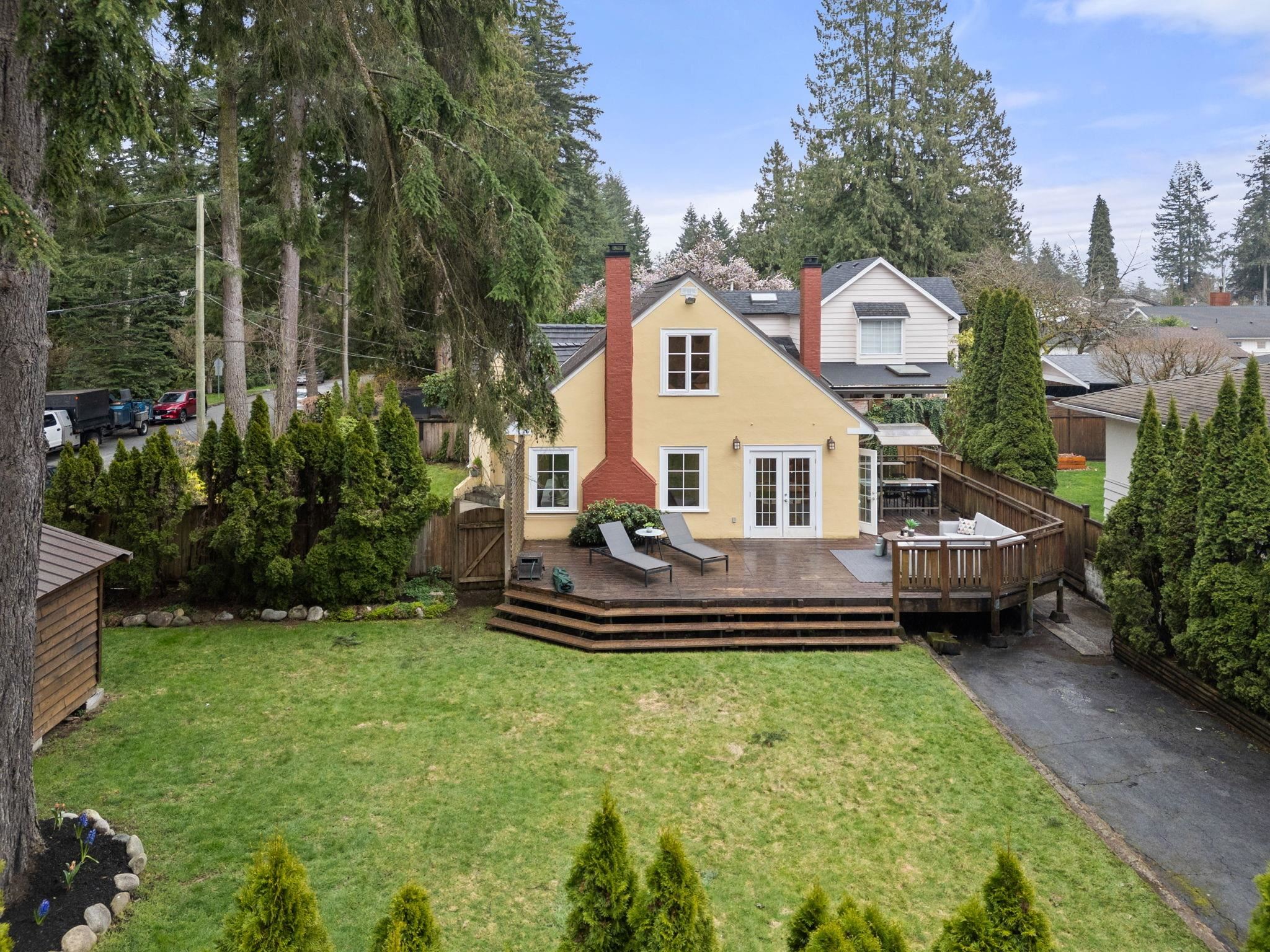 Listing image of 1183 W 21ST STREET