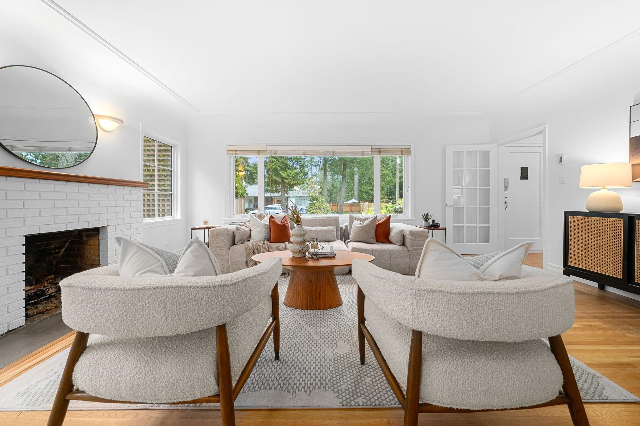 Listing image of 1183 W 21ST STREET