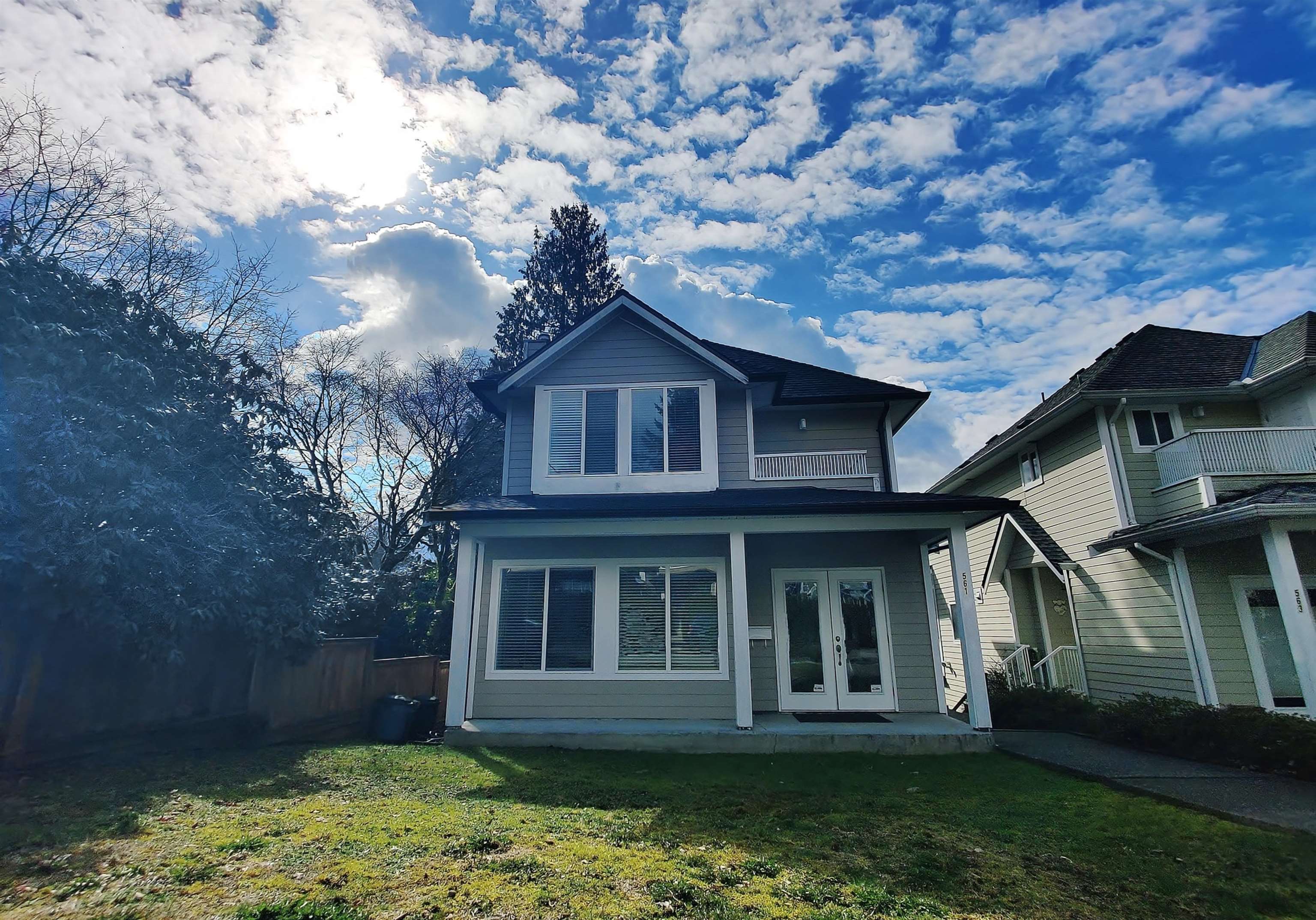 Listing image of 561 W 28TH STREET