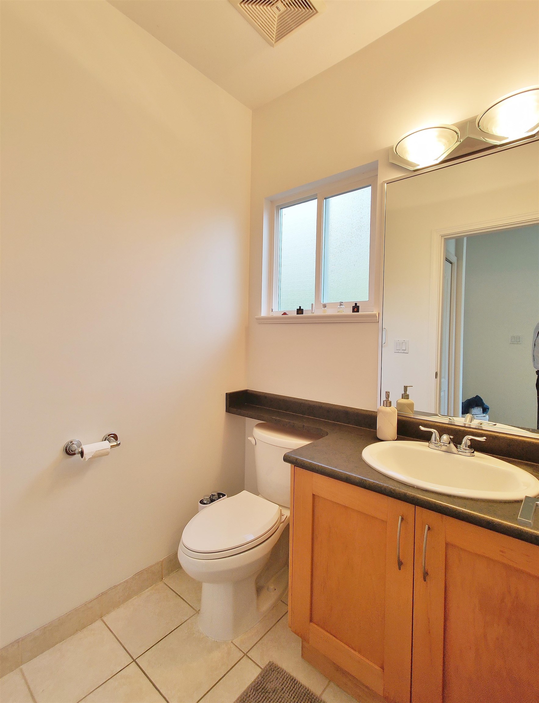 Listing image of 561 W 28TH STREET