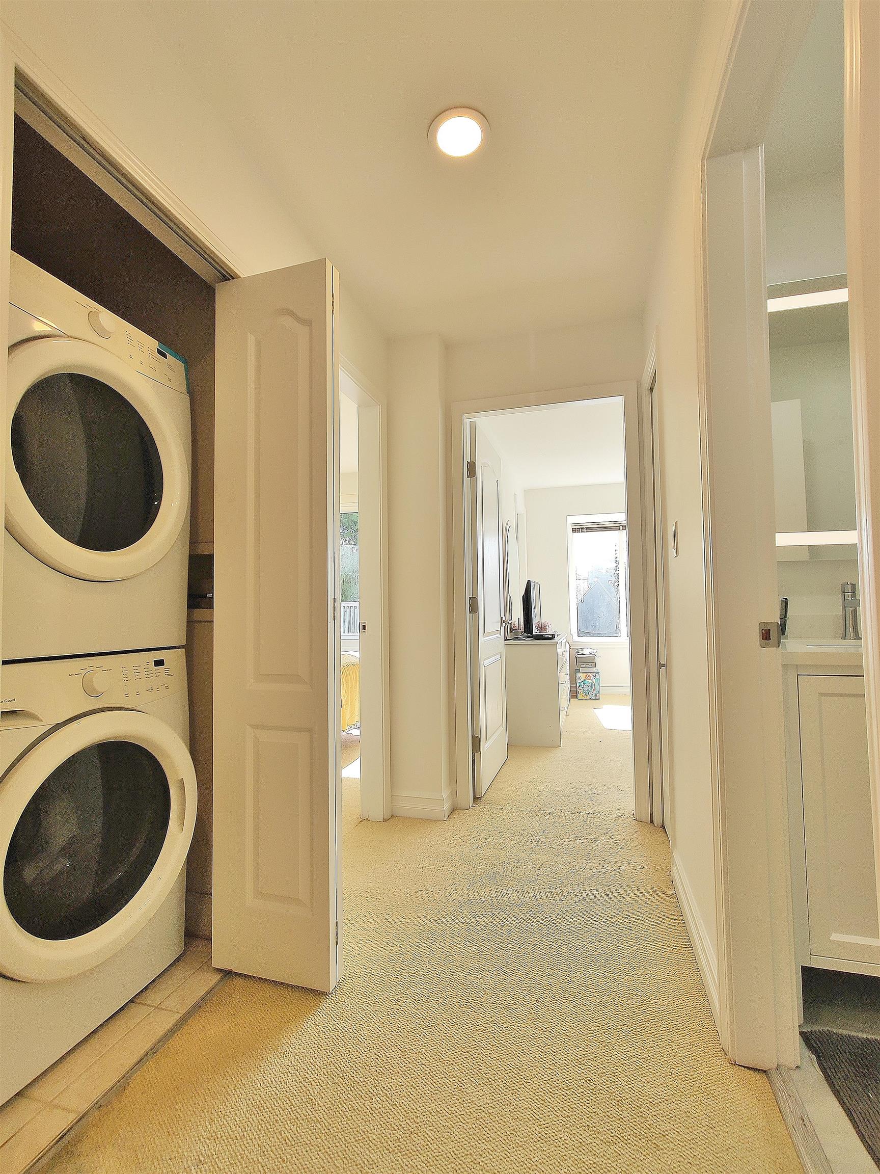 Listing image of 561 W 28TH STREET