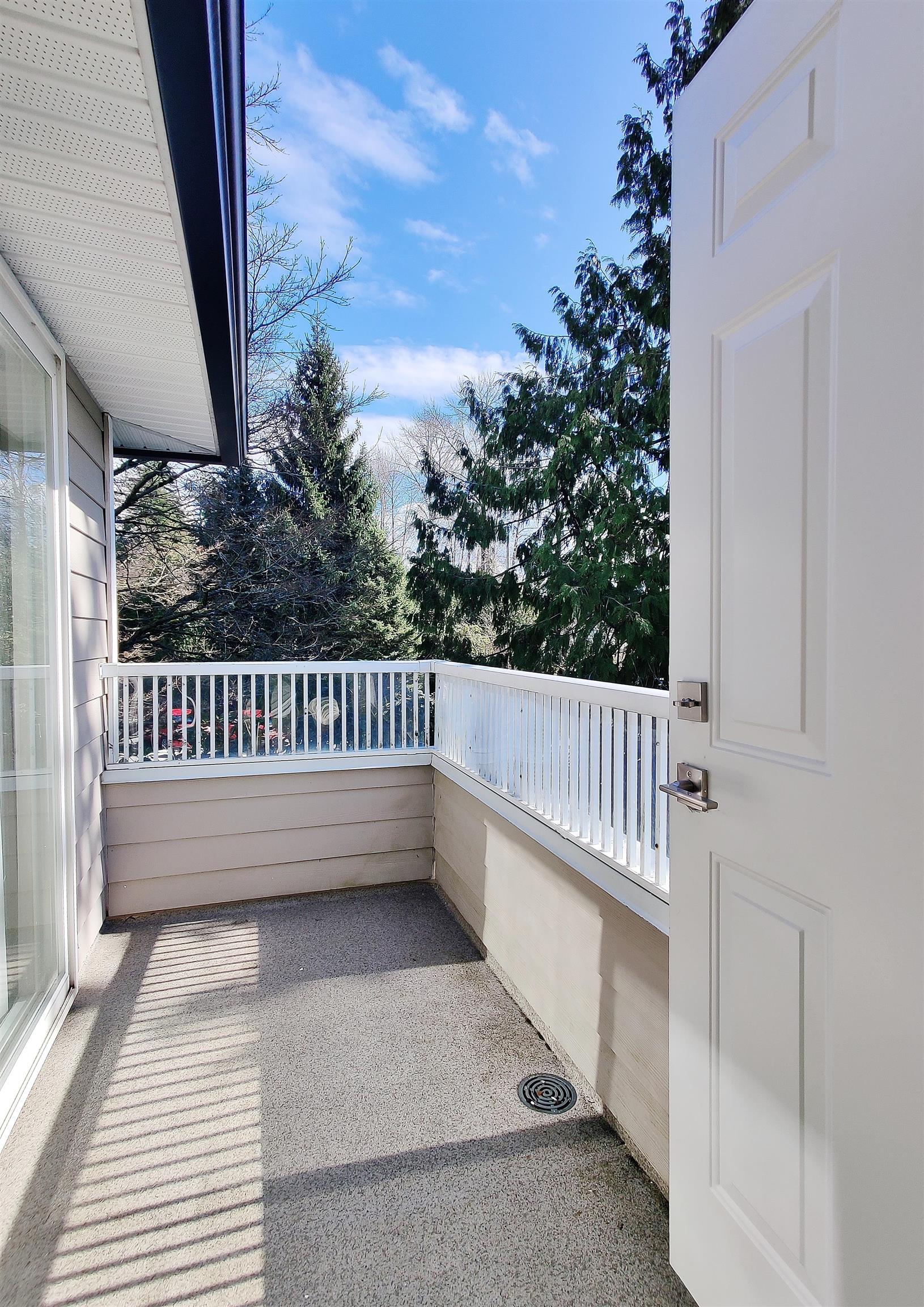 Listing image of 561 W 28TH STREET