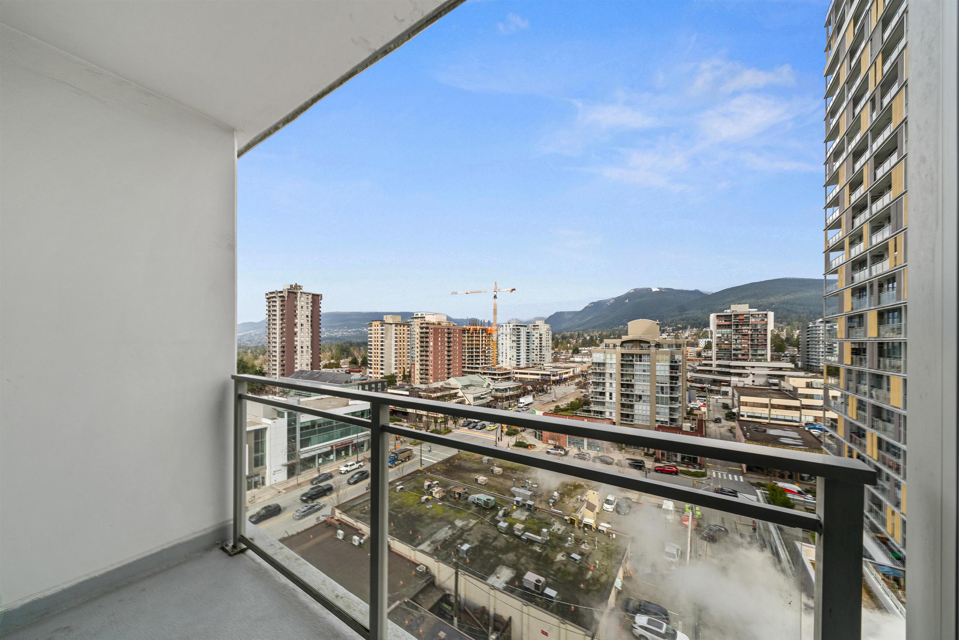 Listing image of 901 112 E 13 STREET