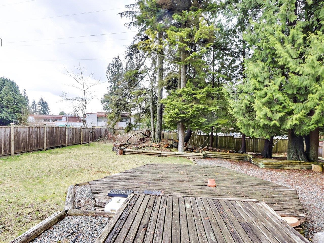 Listing image of 2027 KIRKSTONE ROAD