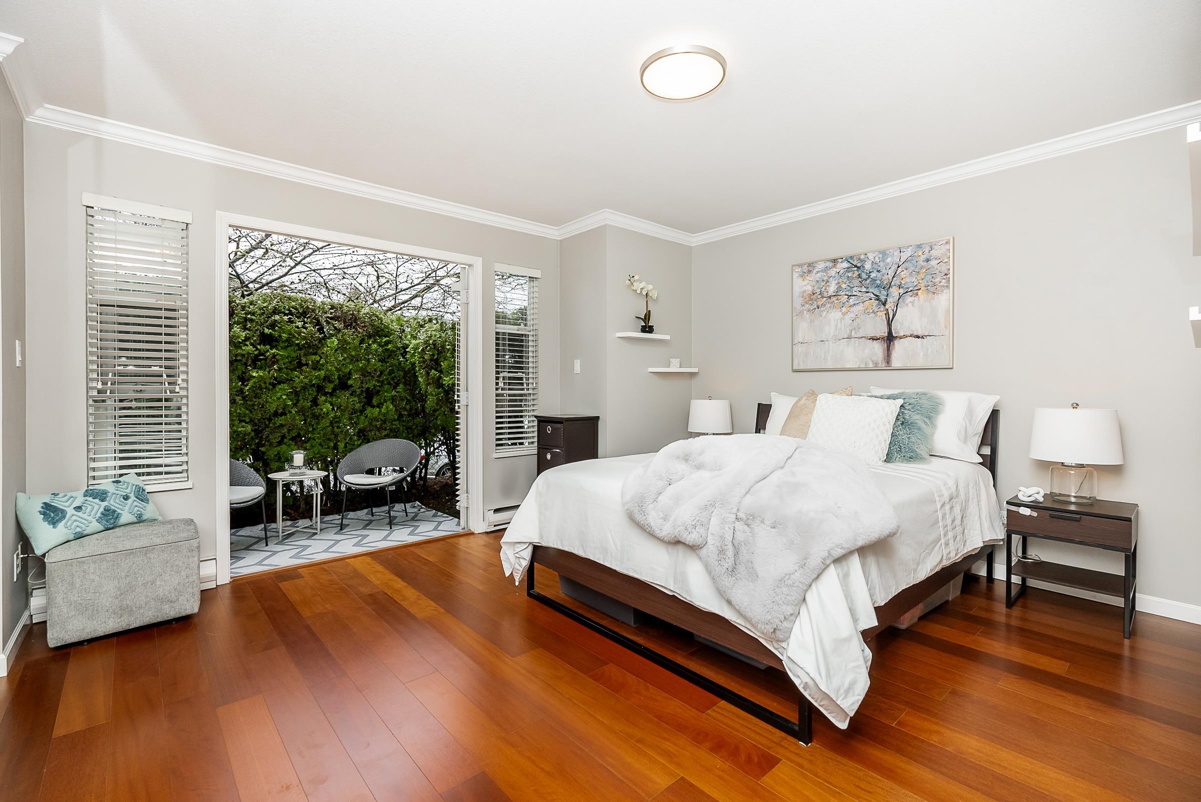 Listing image of 104 222 W 4TH STREET
