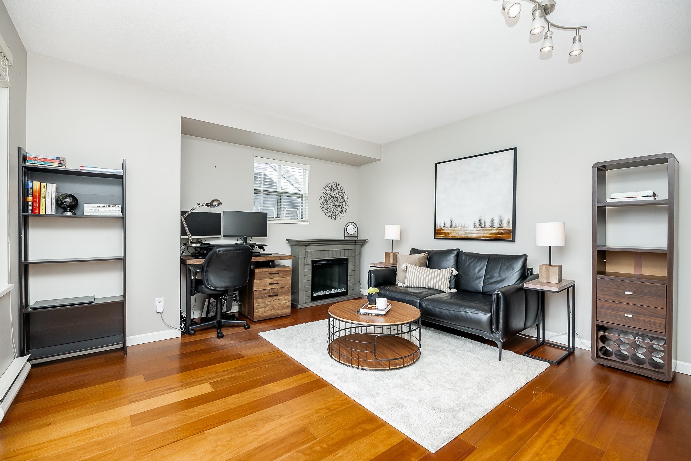 Listing image of 104 222 W 4TH STREET