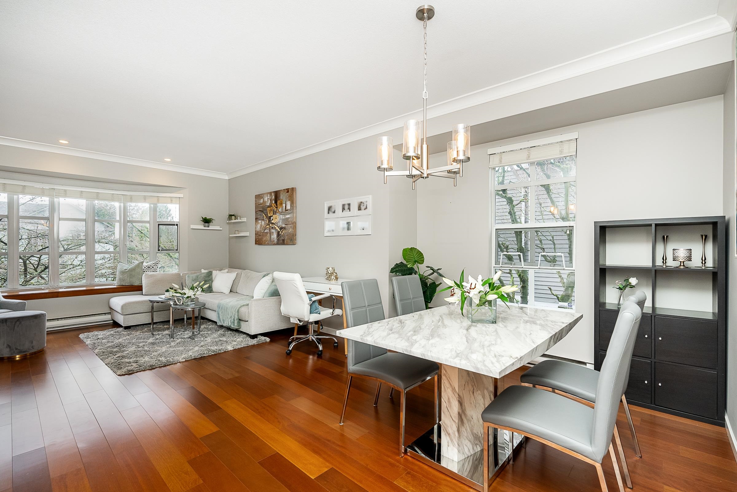 Listing image of 104 222 W 4TH STREET