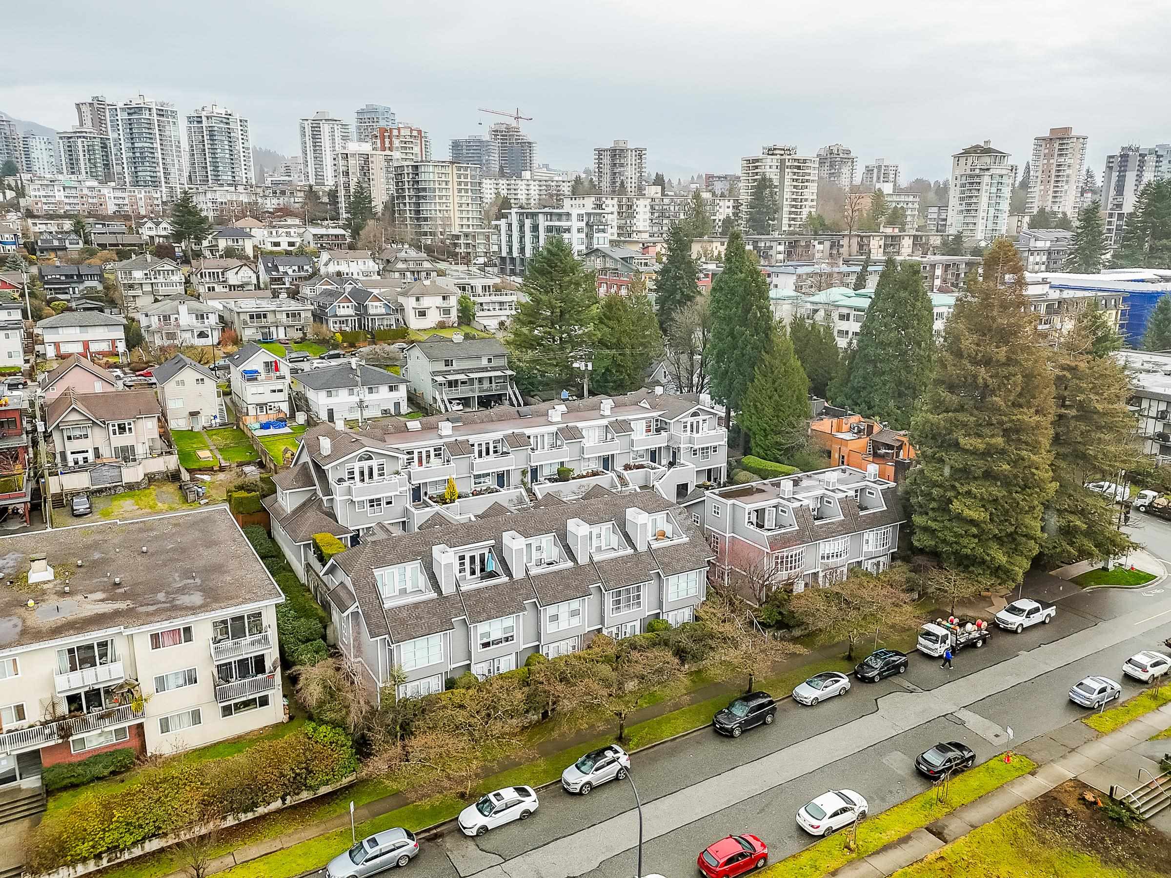 Listing image of 104 222 W 4TH STREET