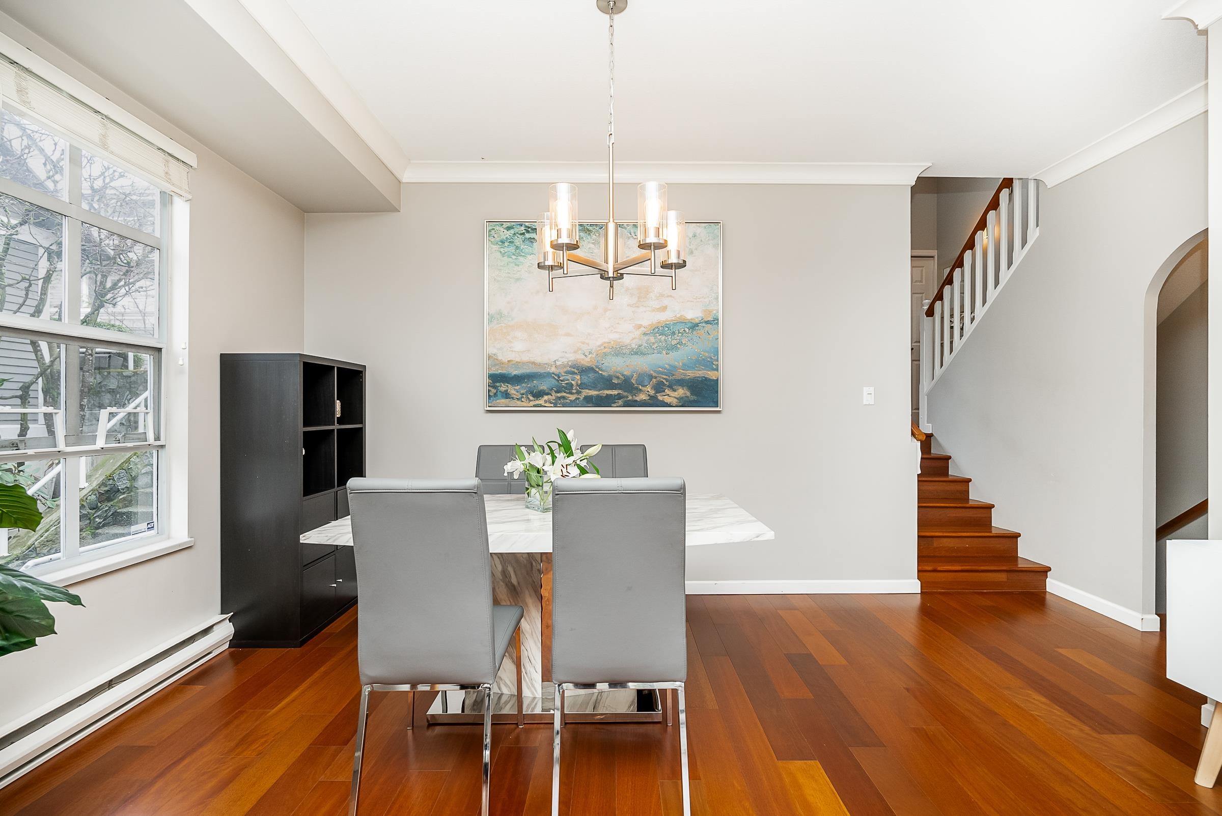 Listing image of 104 222 W 4TH STREET