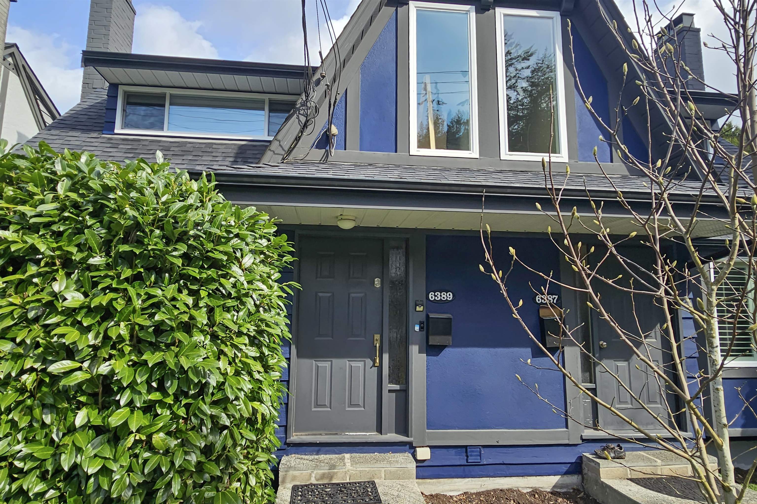 Listing image of 6389 CHATHAM STREET