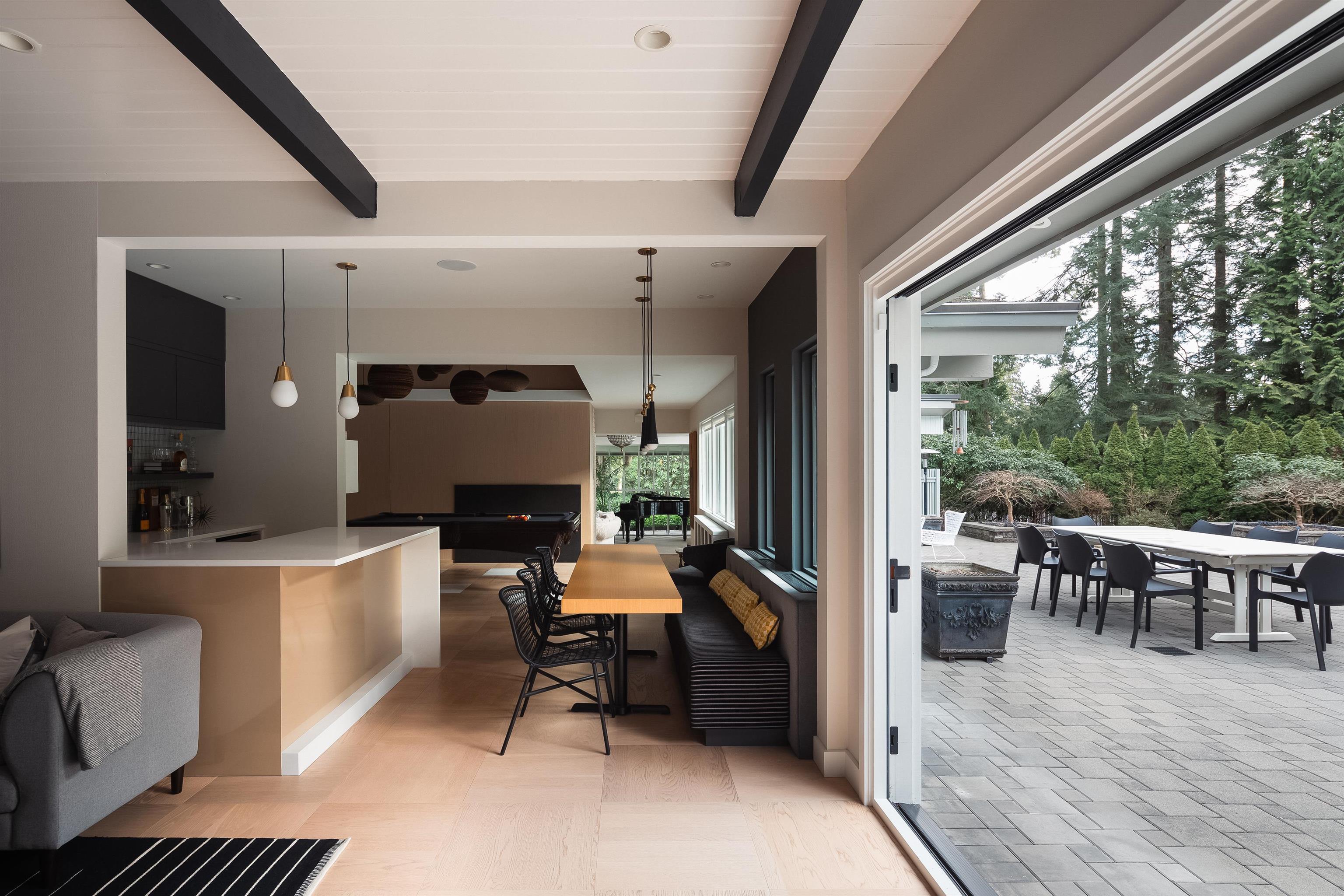 Listing image of 425 RABBIT LANE