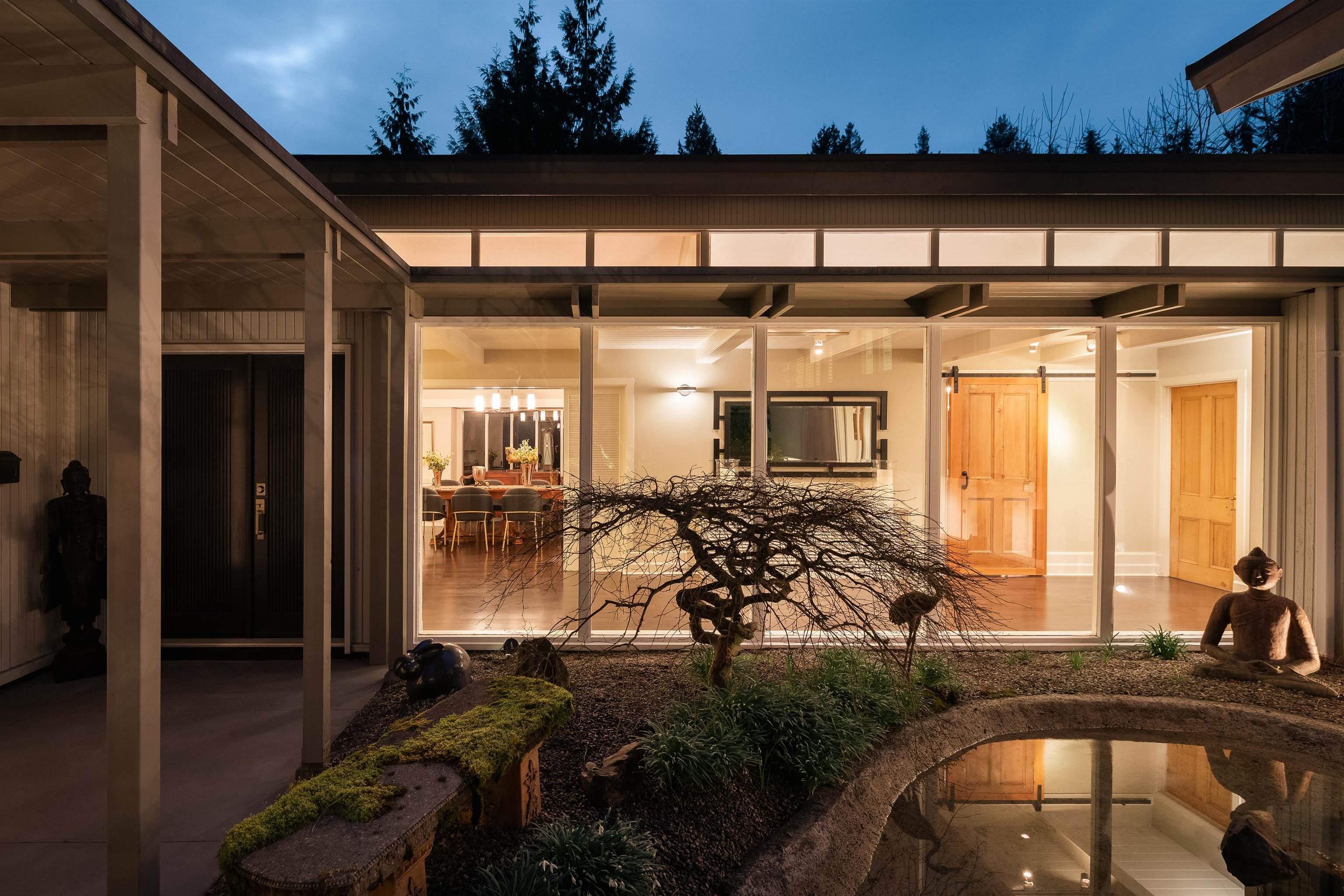 Listing image of 425 RABBIT LANE