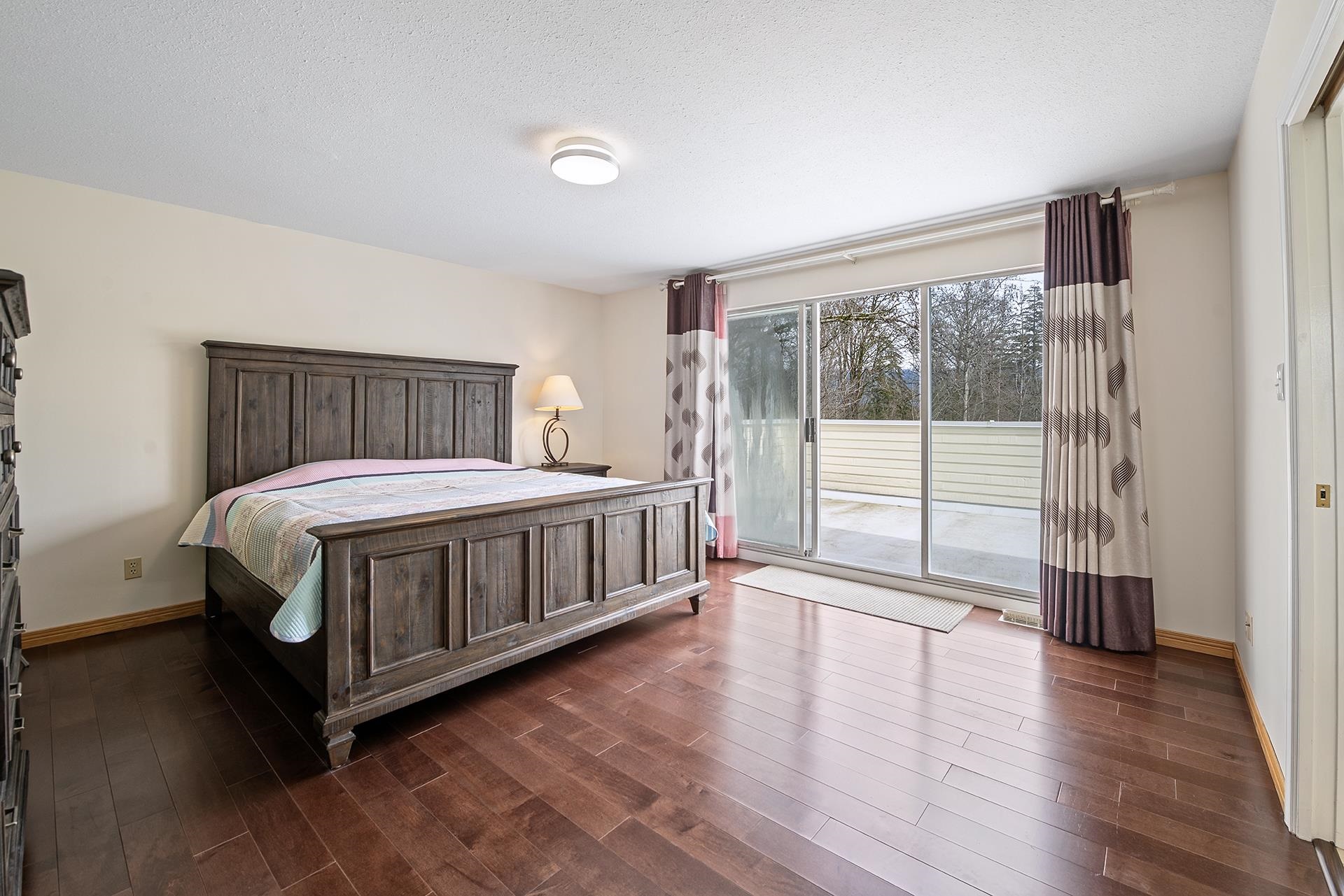 Listing image of 4130 RUSSELL COURT