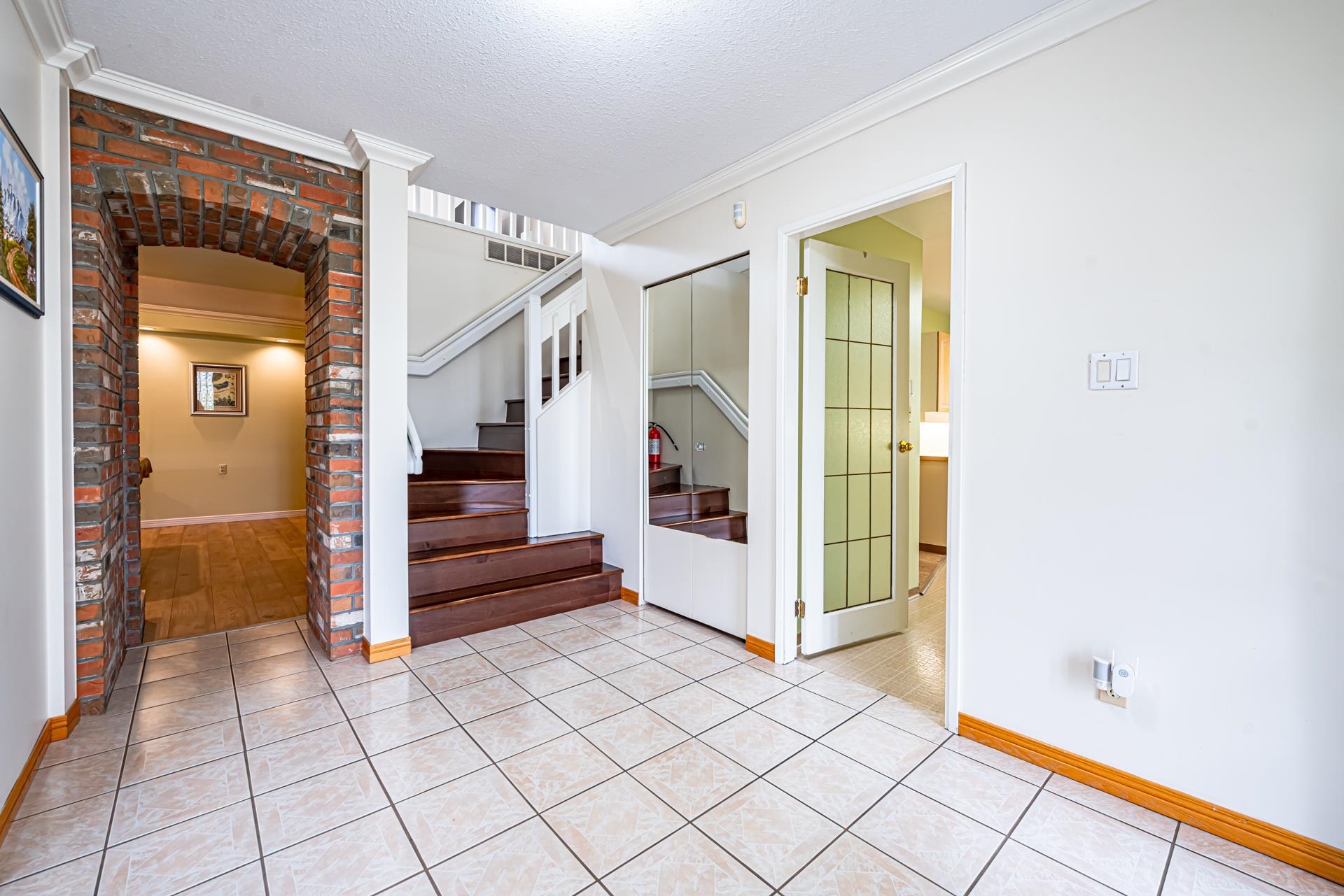 Listing image of 4130 RUSSELL COURT