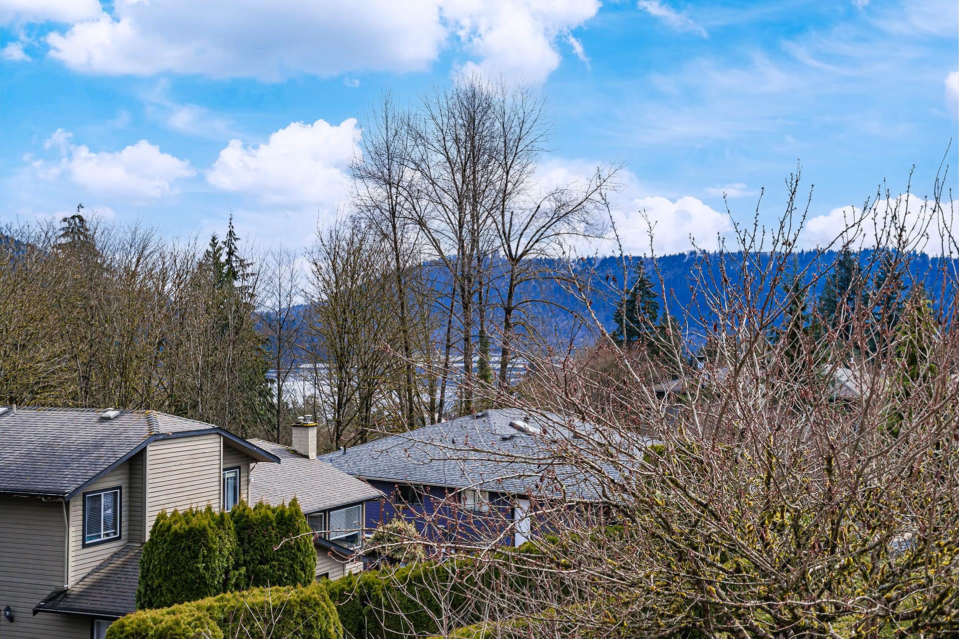 Listing image of 4130 RUSSELL COURT