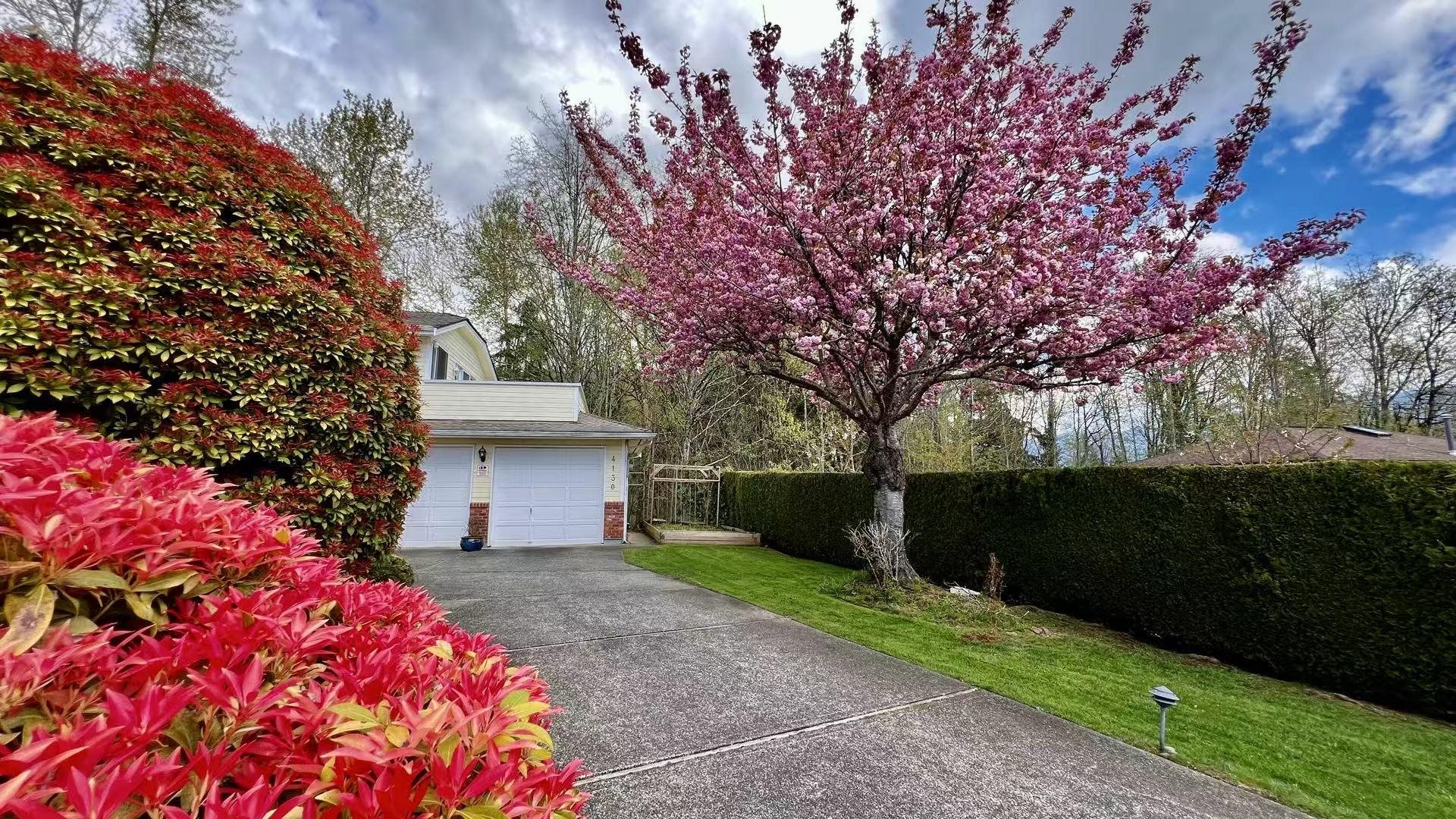 Listing image of 4130 RUSSELL COURT