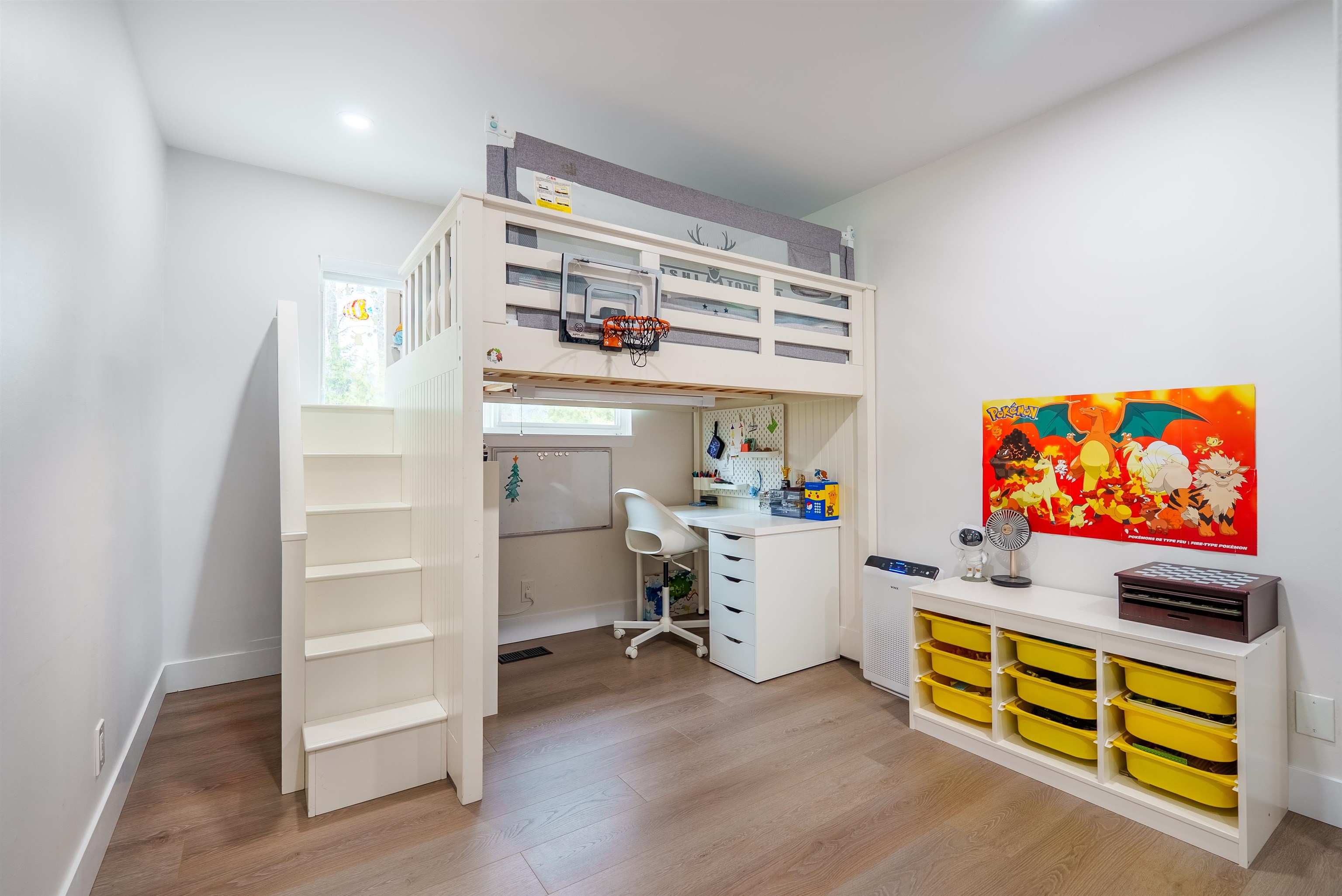 Listing image of 757 E 18TH STREET