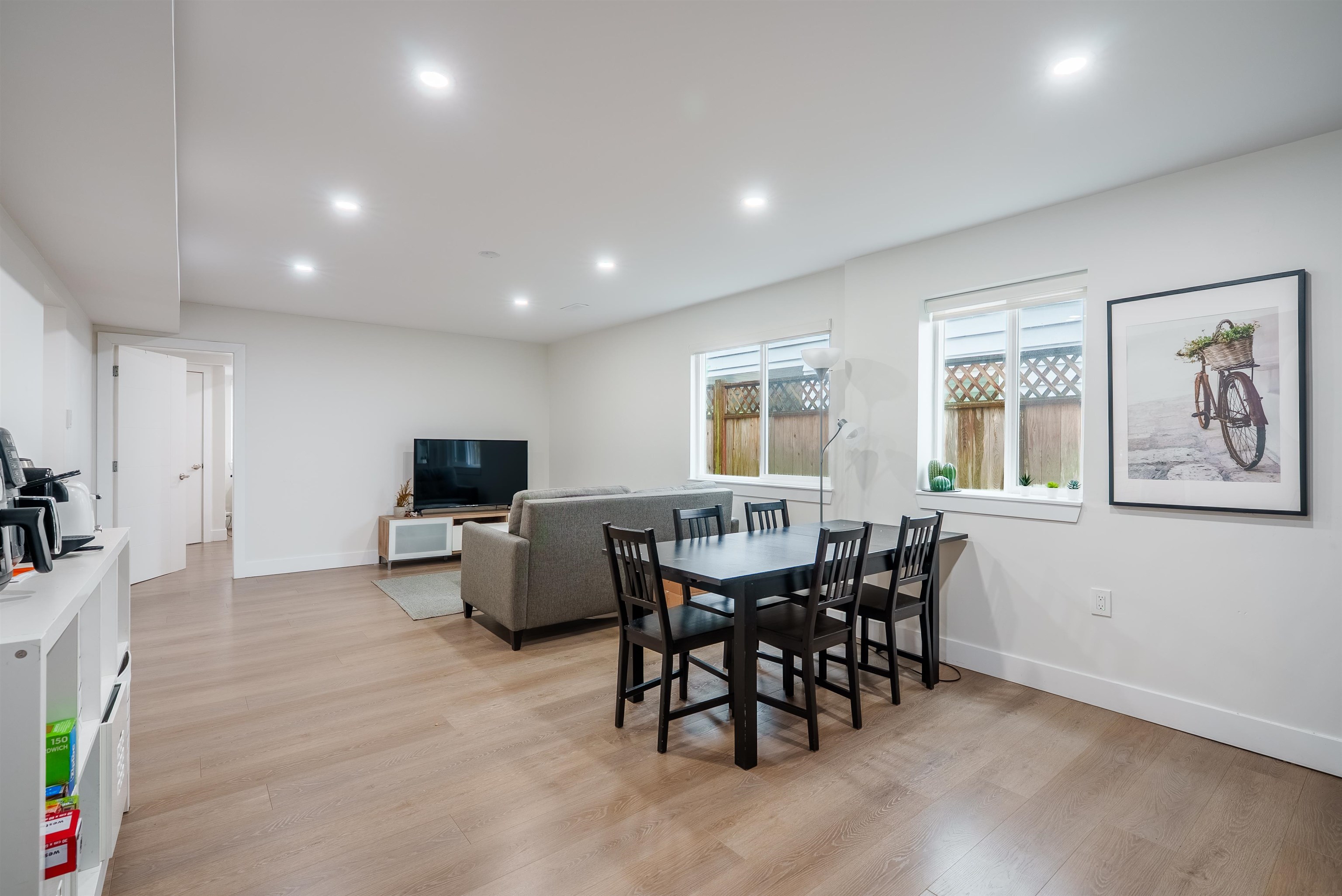 Listing image of 757 E 18TH STREET