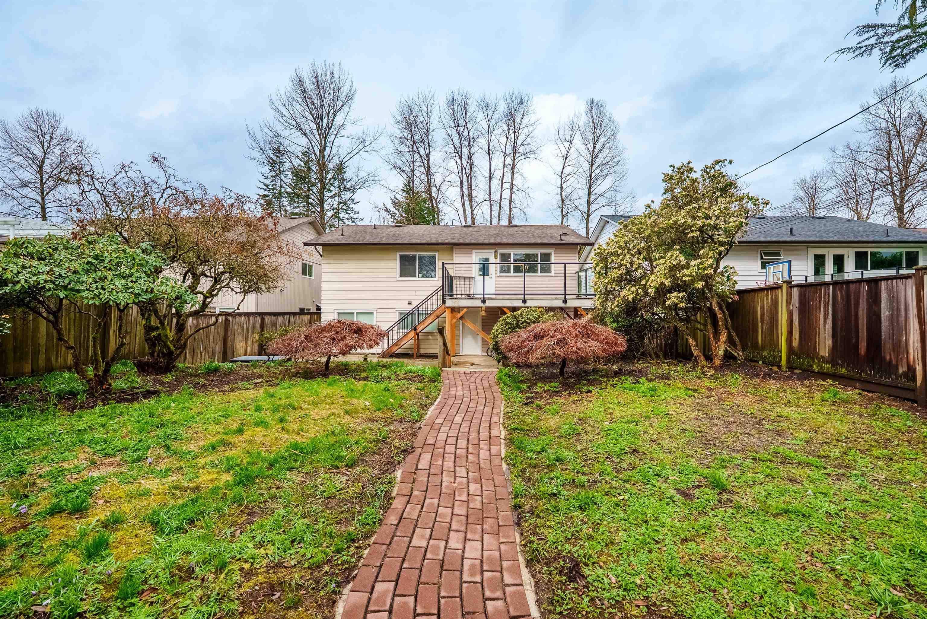 Listing image of 757 E 18TH STREET