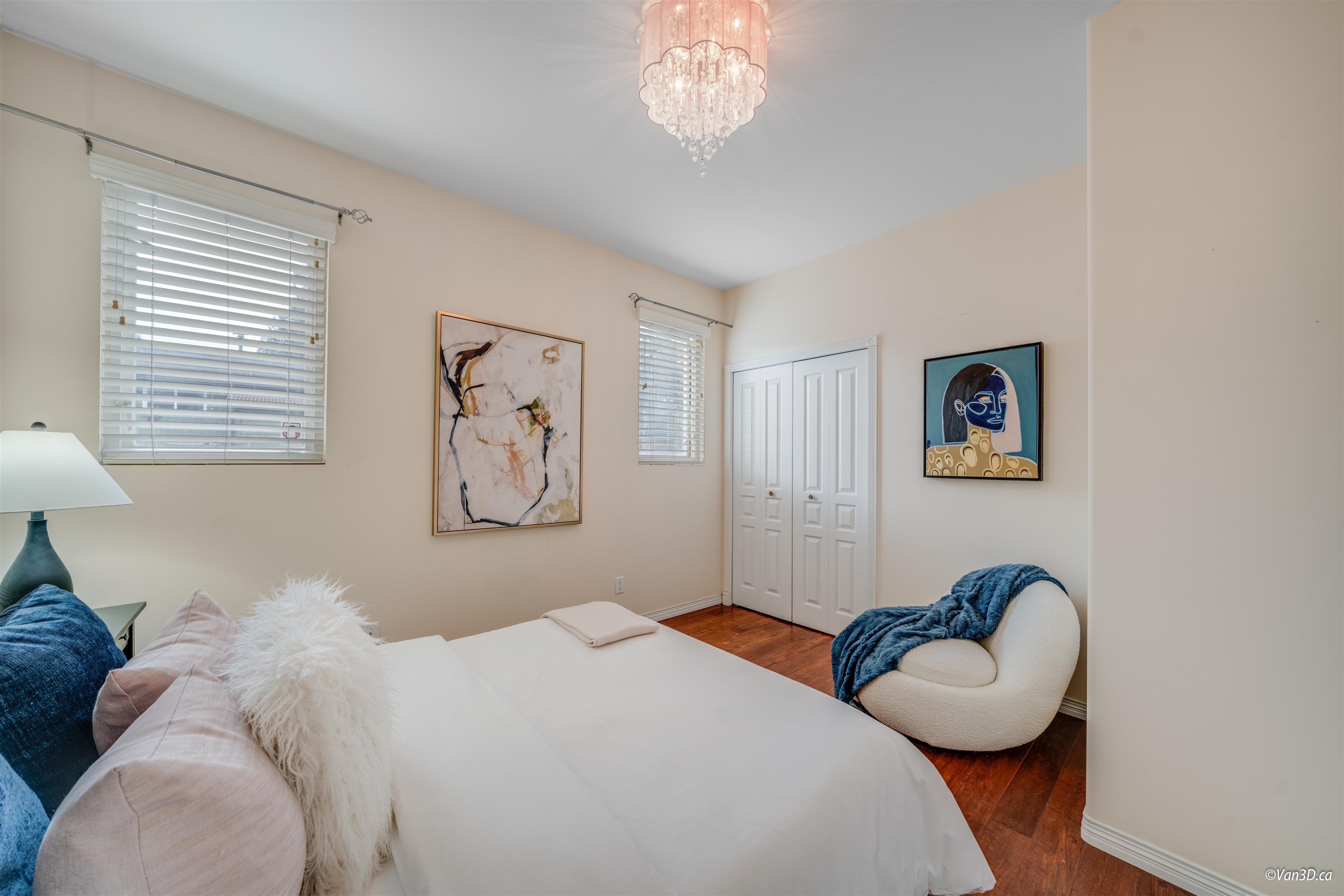Listing image of 1165 DEEP COVE ROAD