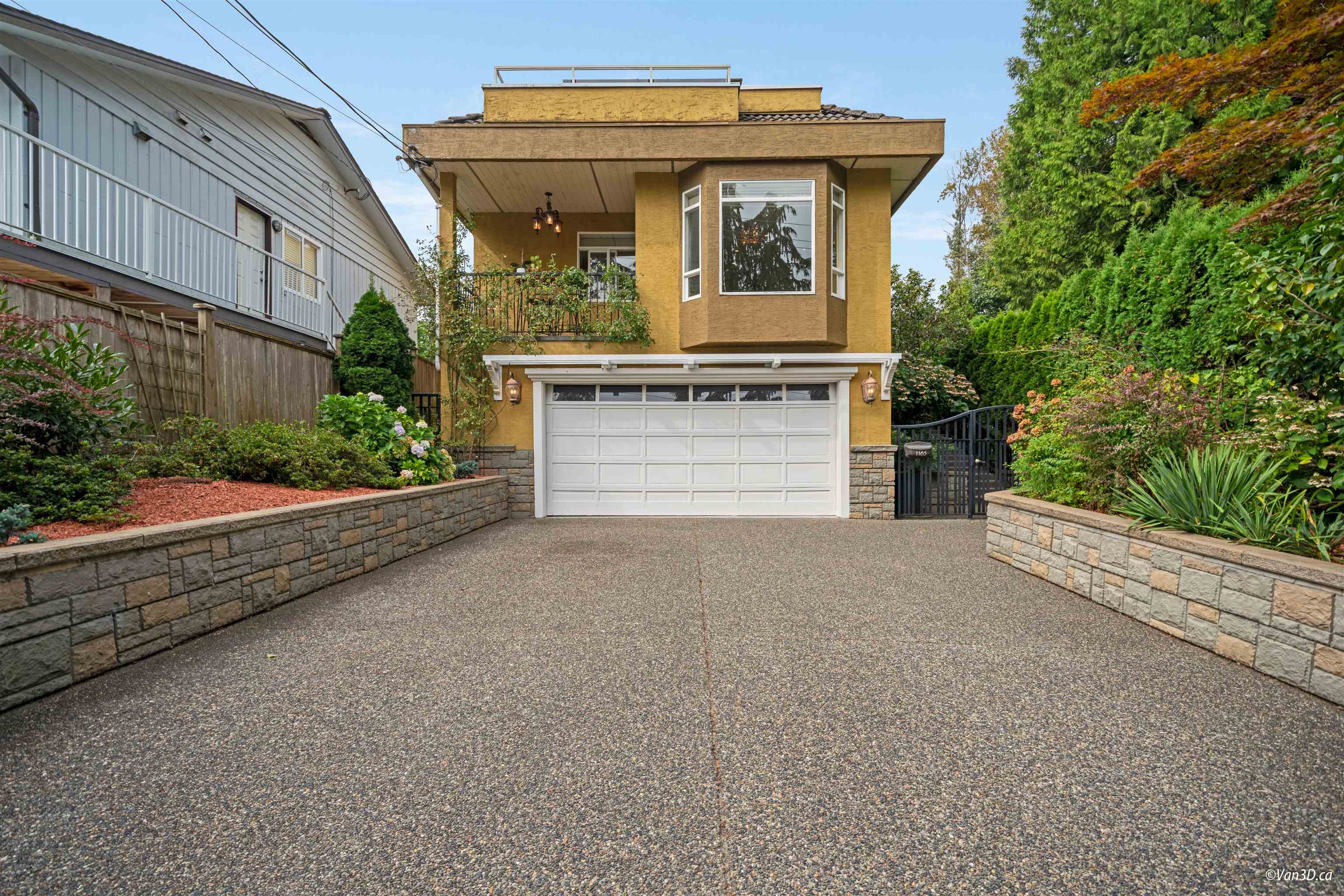 Listing image of 1165 DEEP COVE ROAD