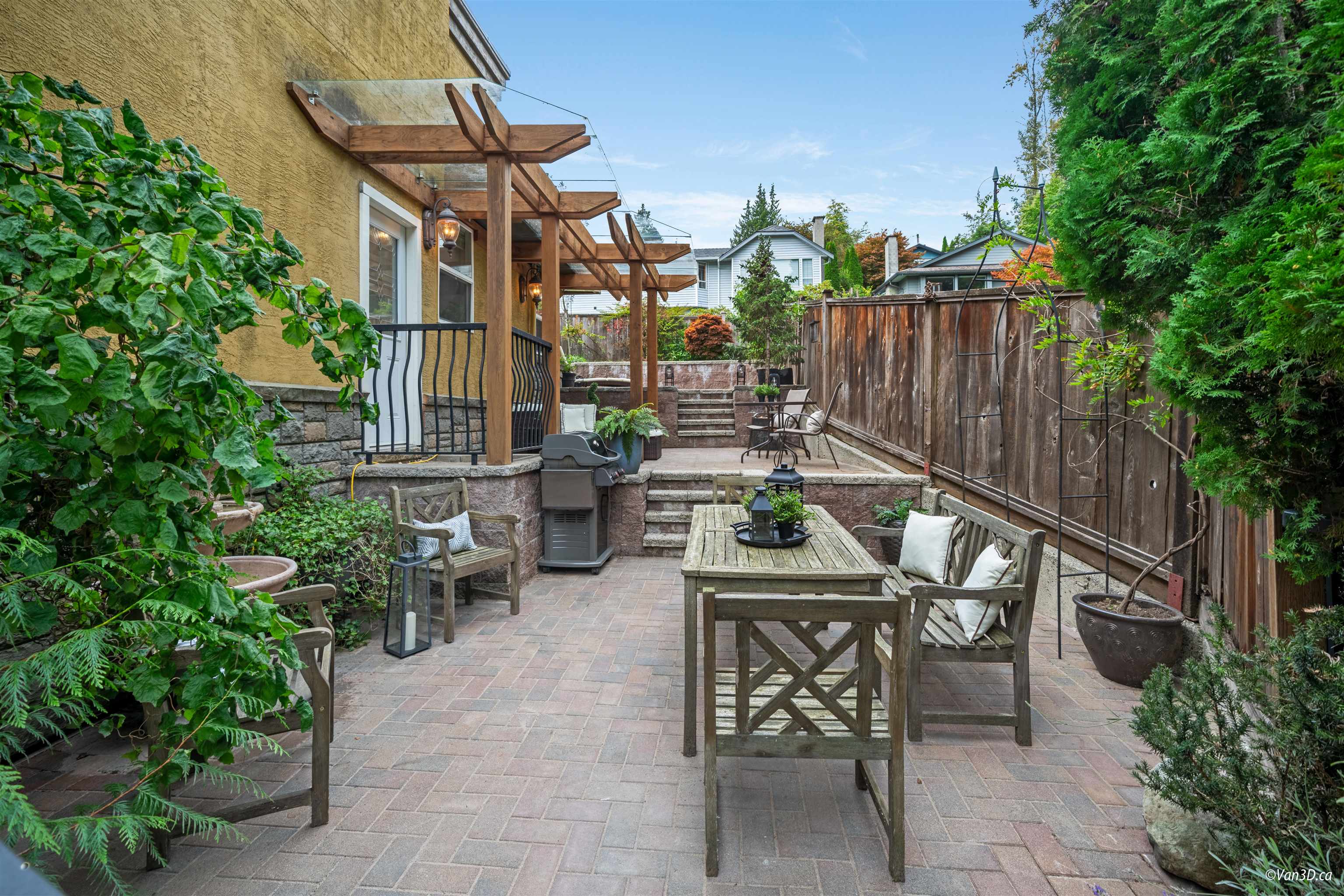 Listing image of 1165 DEEP COVE ROAD