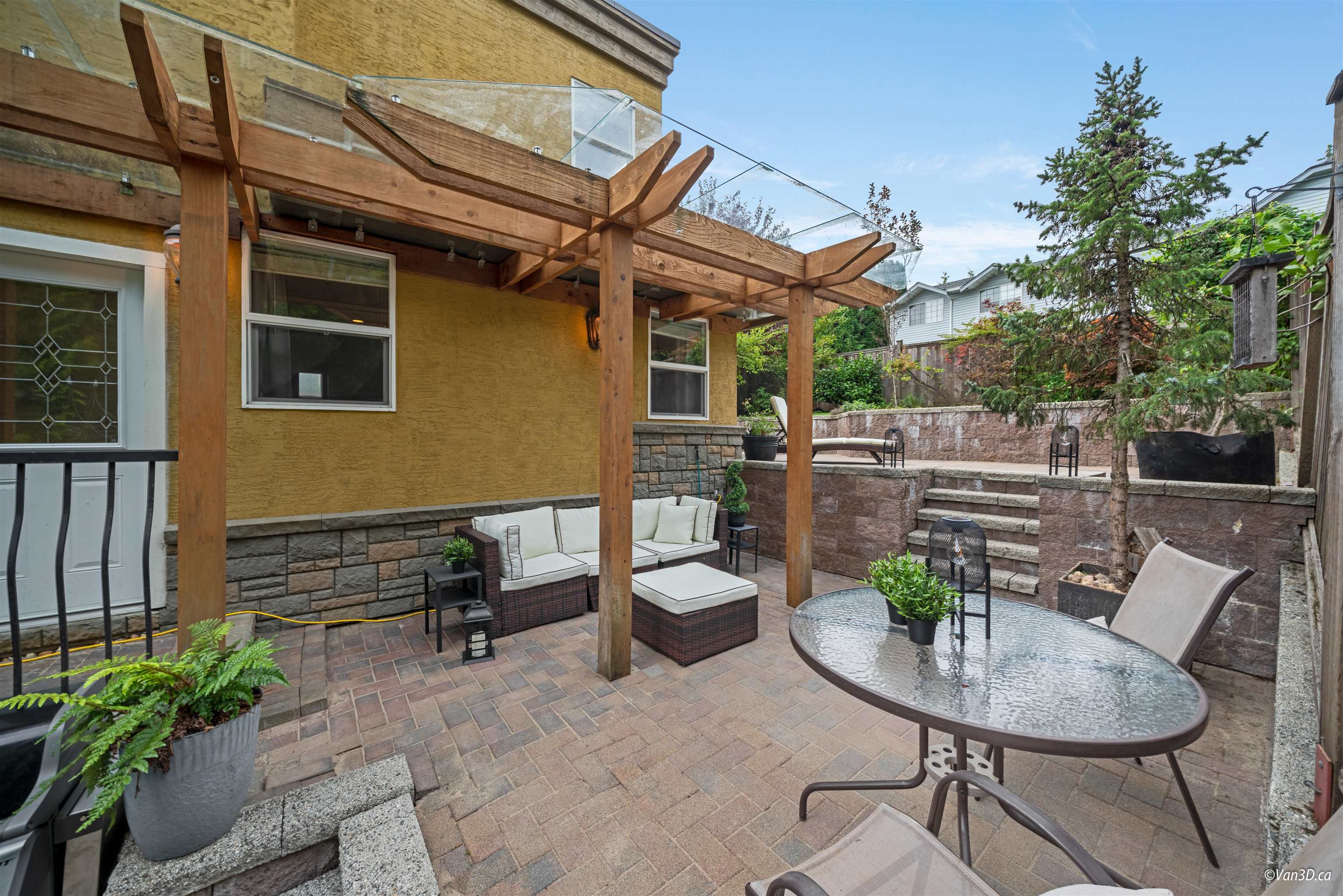 Listing image of 1165 DEEP COVE ROAD