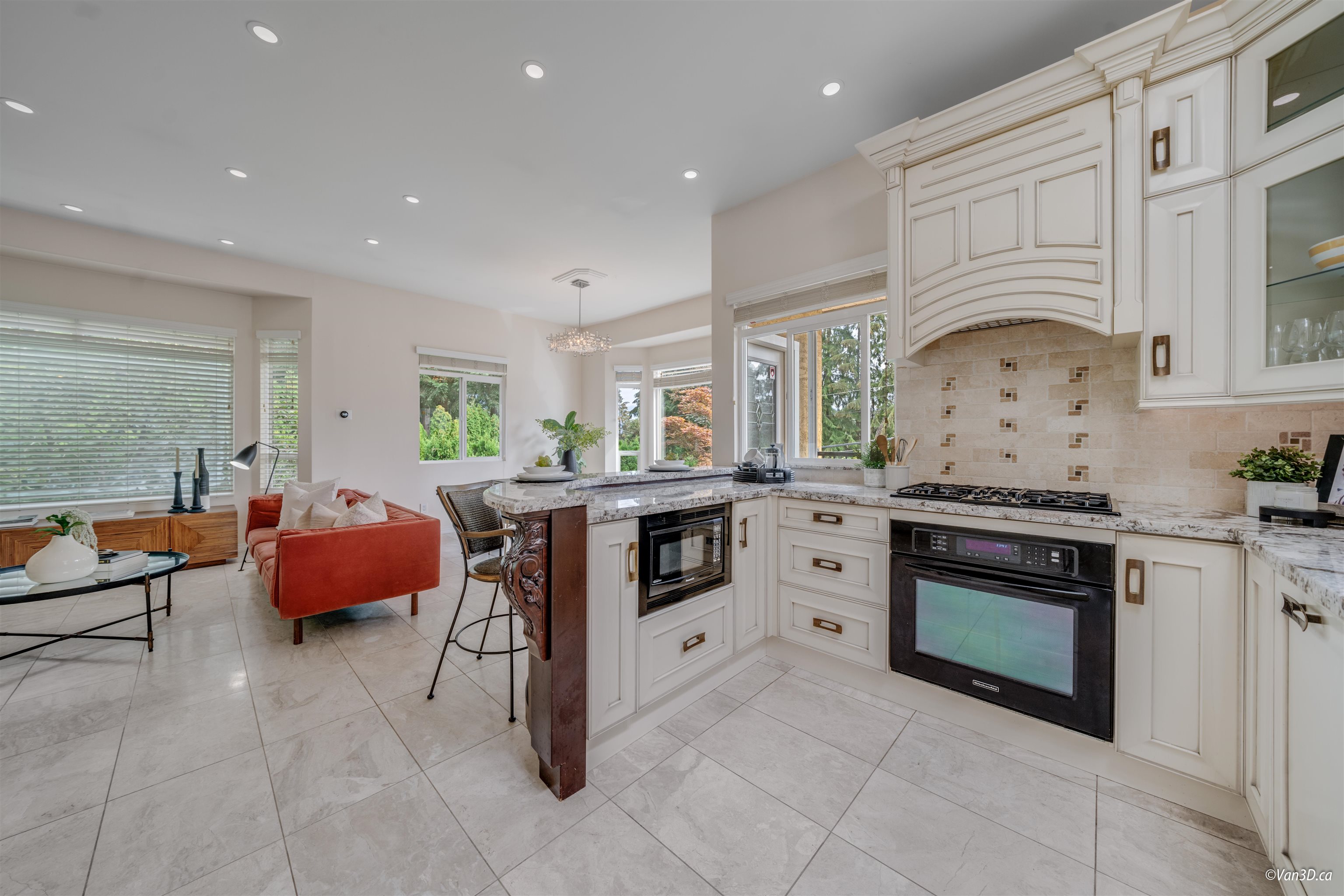 Listing image of 1165 DEEP COVE ROAD