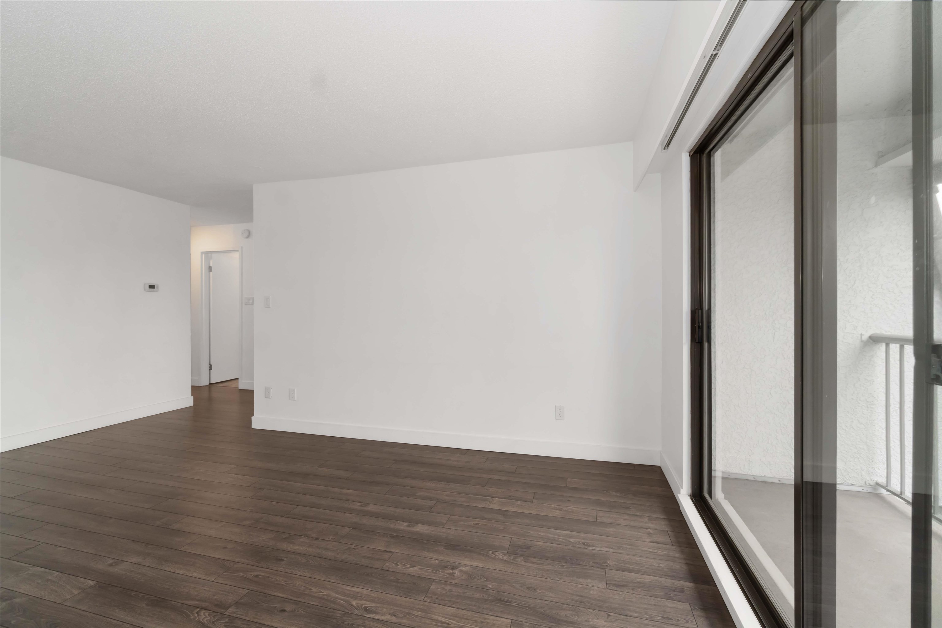 Listing image of 302 275 W 2ND STREET