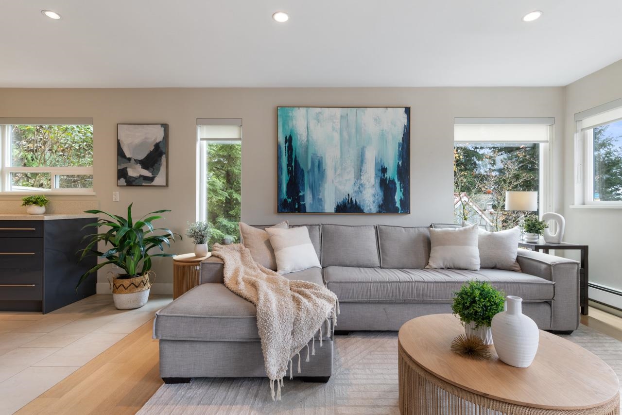 Listing image of 5620 EAGLE COURT